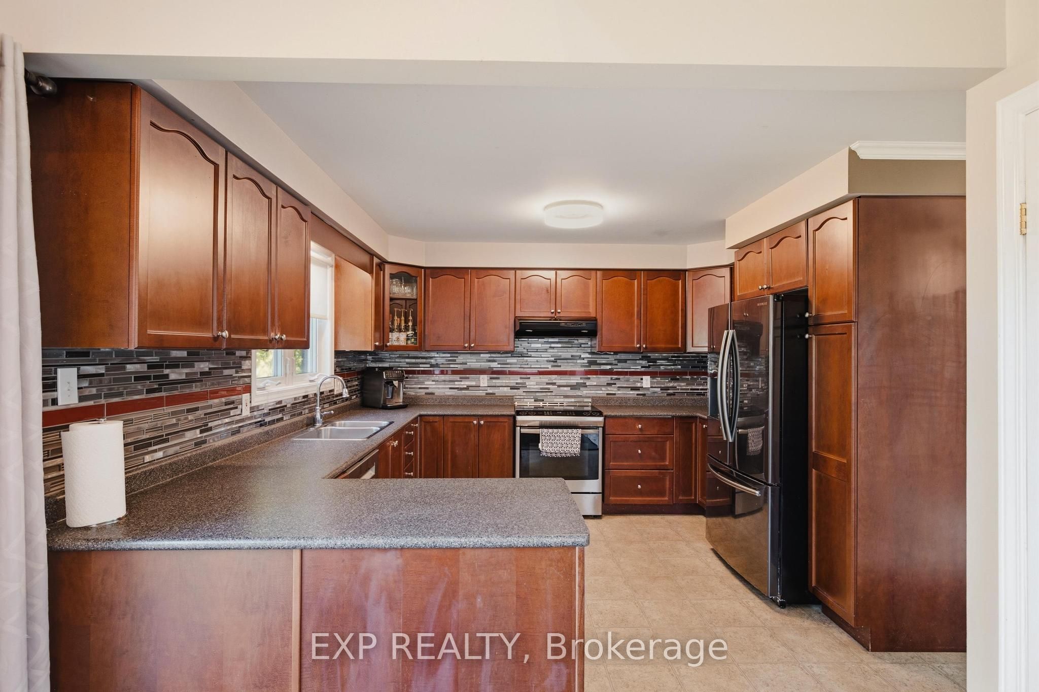 91 Andrews Drive Property Photo 7