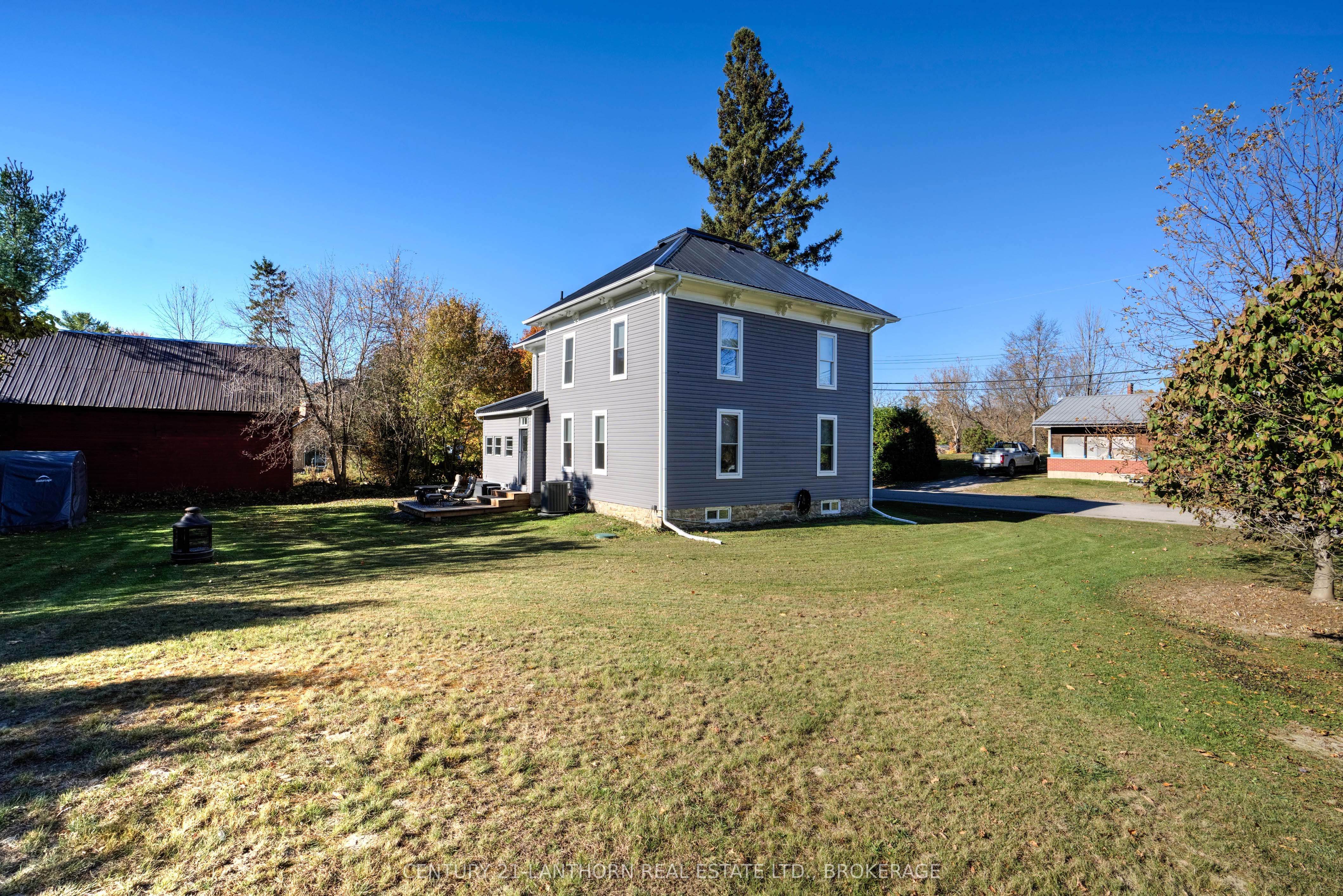2 John Street Property Photo 2