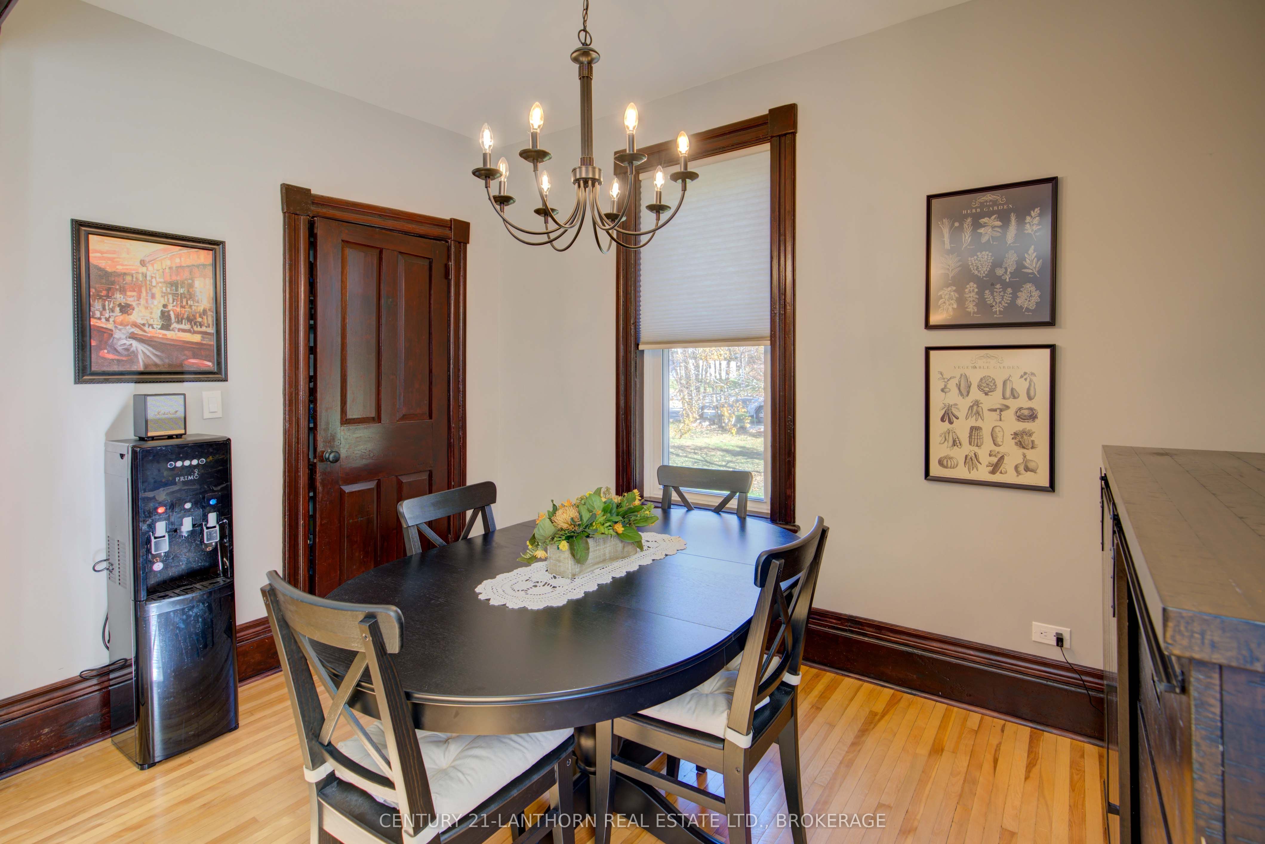 2 John Street Property Photo 18