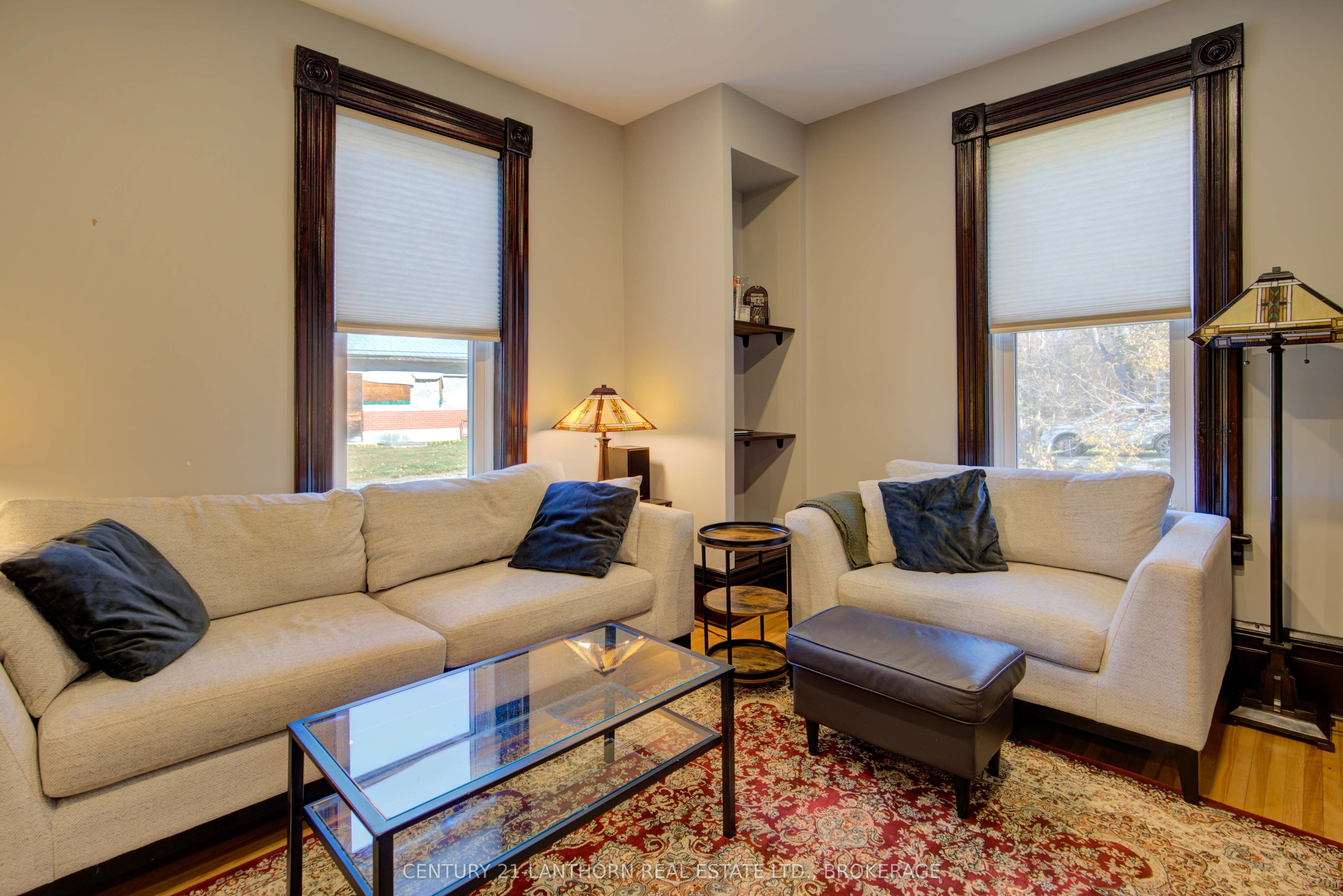 2 John Street Property Photo 28