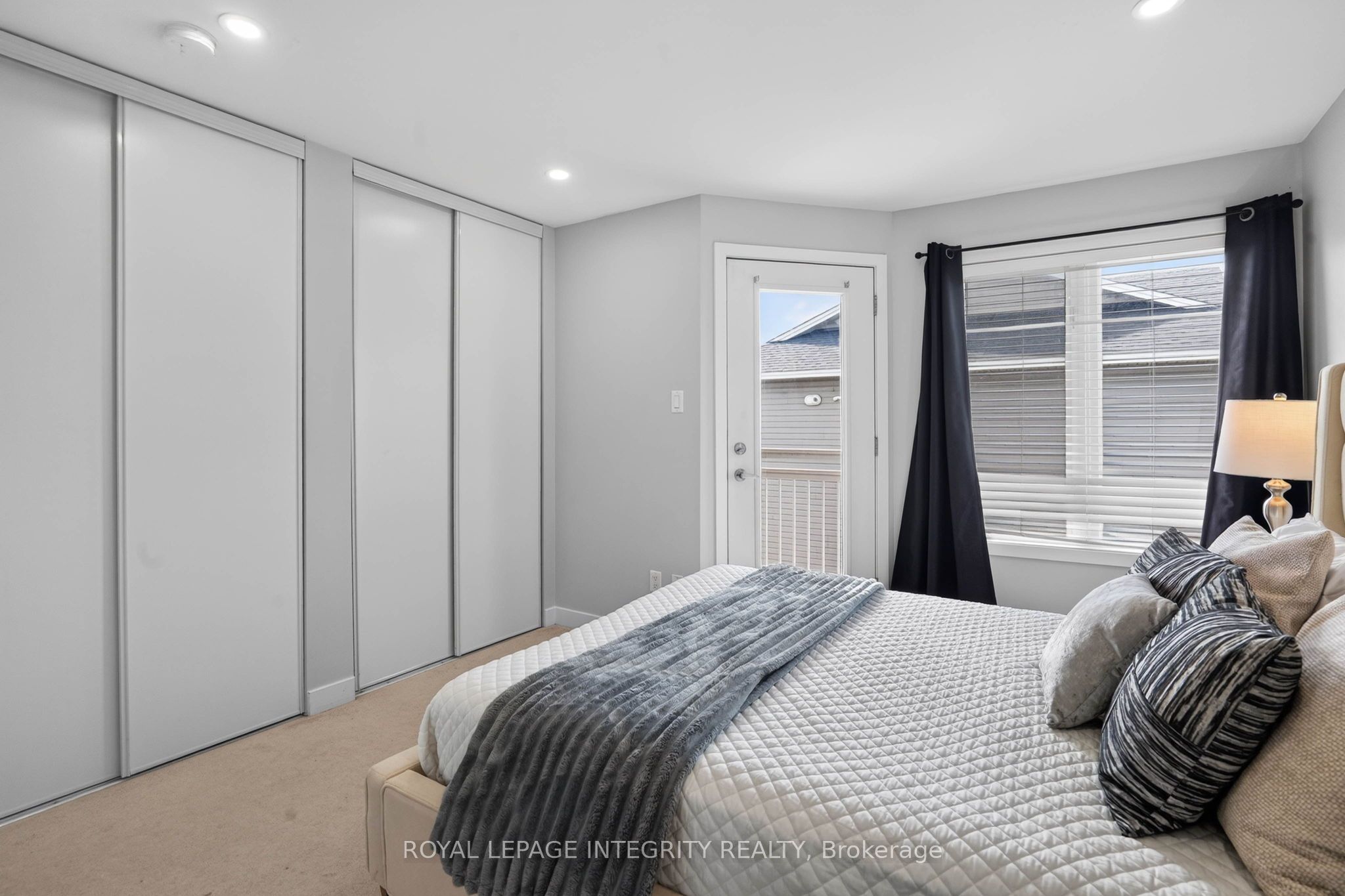 4528 Innes Road C Property Photo 25