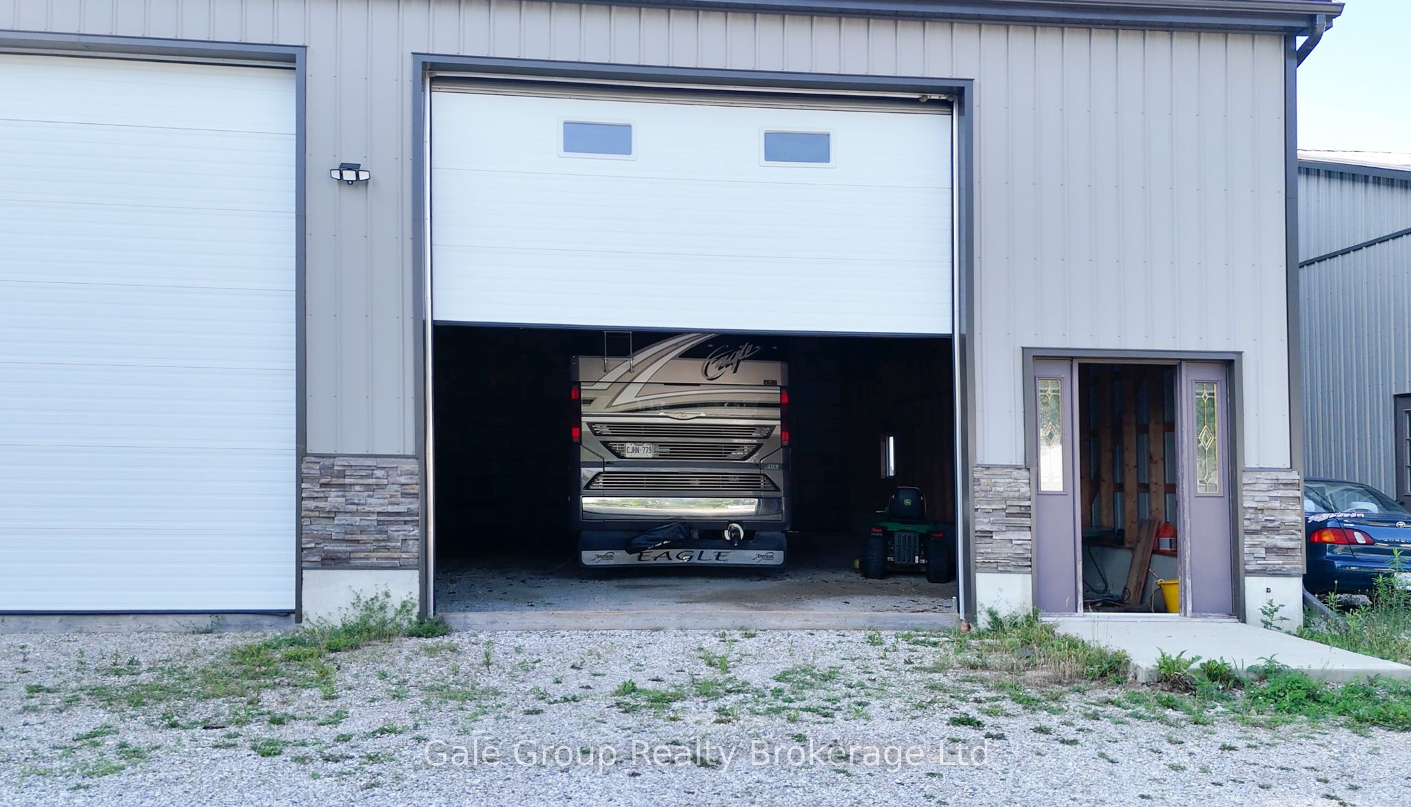 594440 59 Highway Property Photo 33