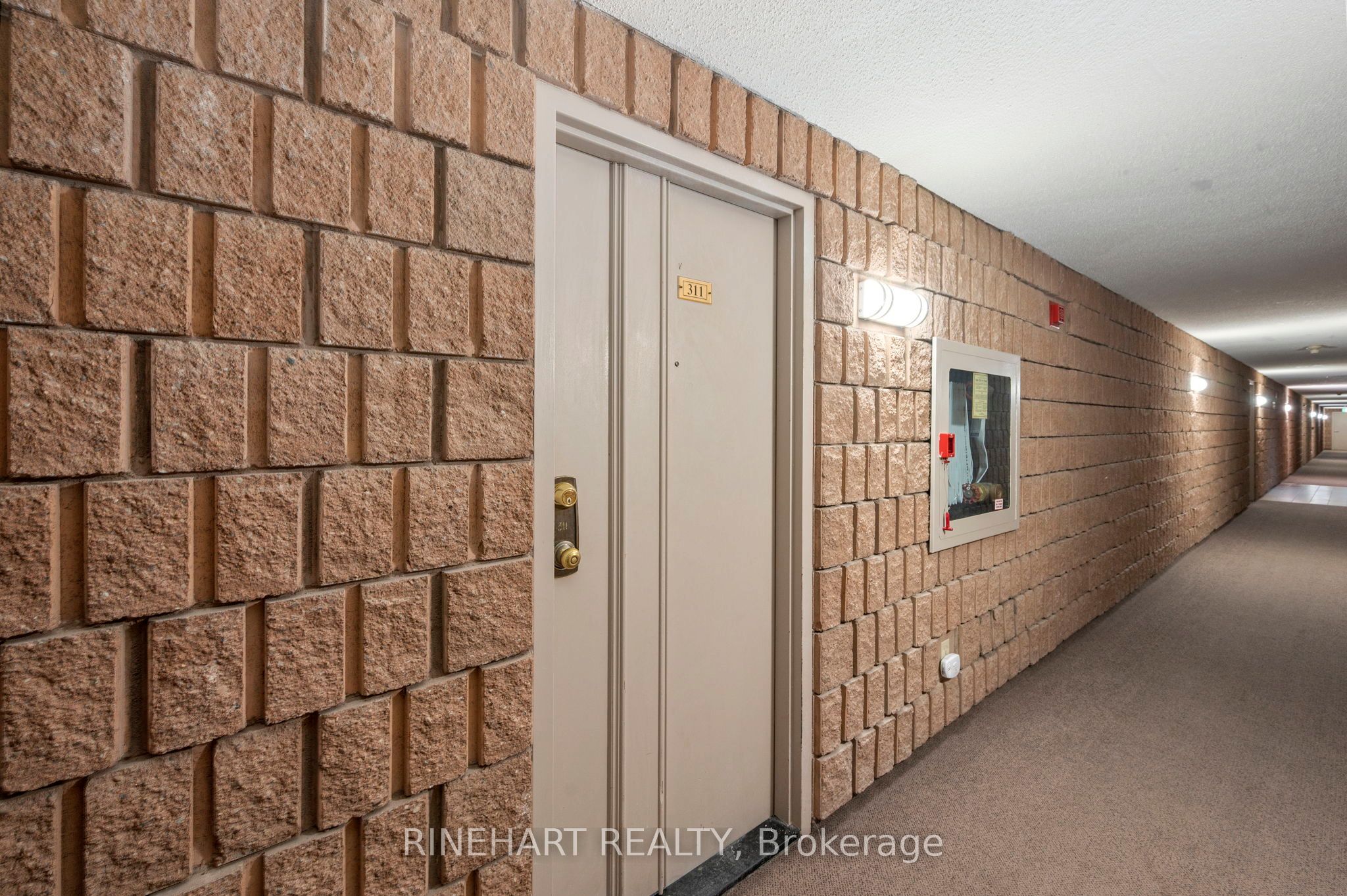 600 Grenfell Drive 311 Property Photo 4