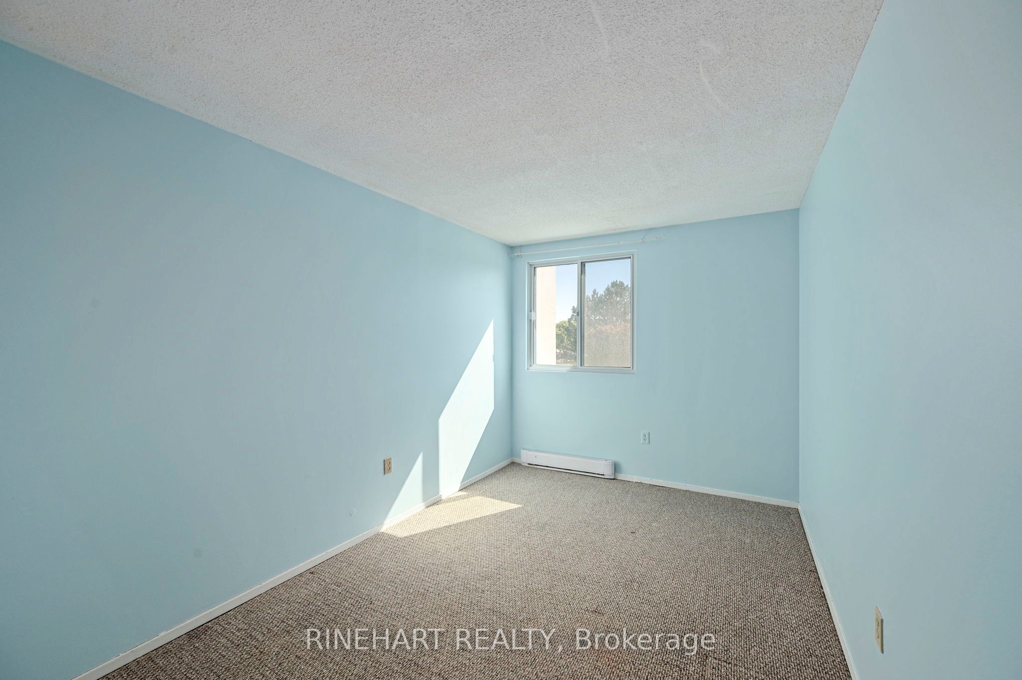 600 Grenfell Drive 311 Property Photo 18