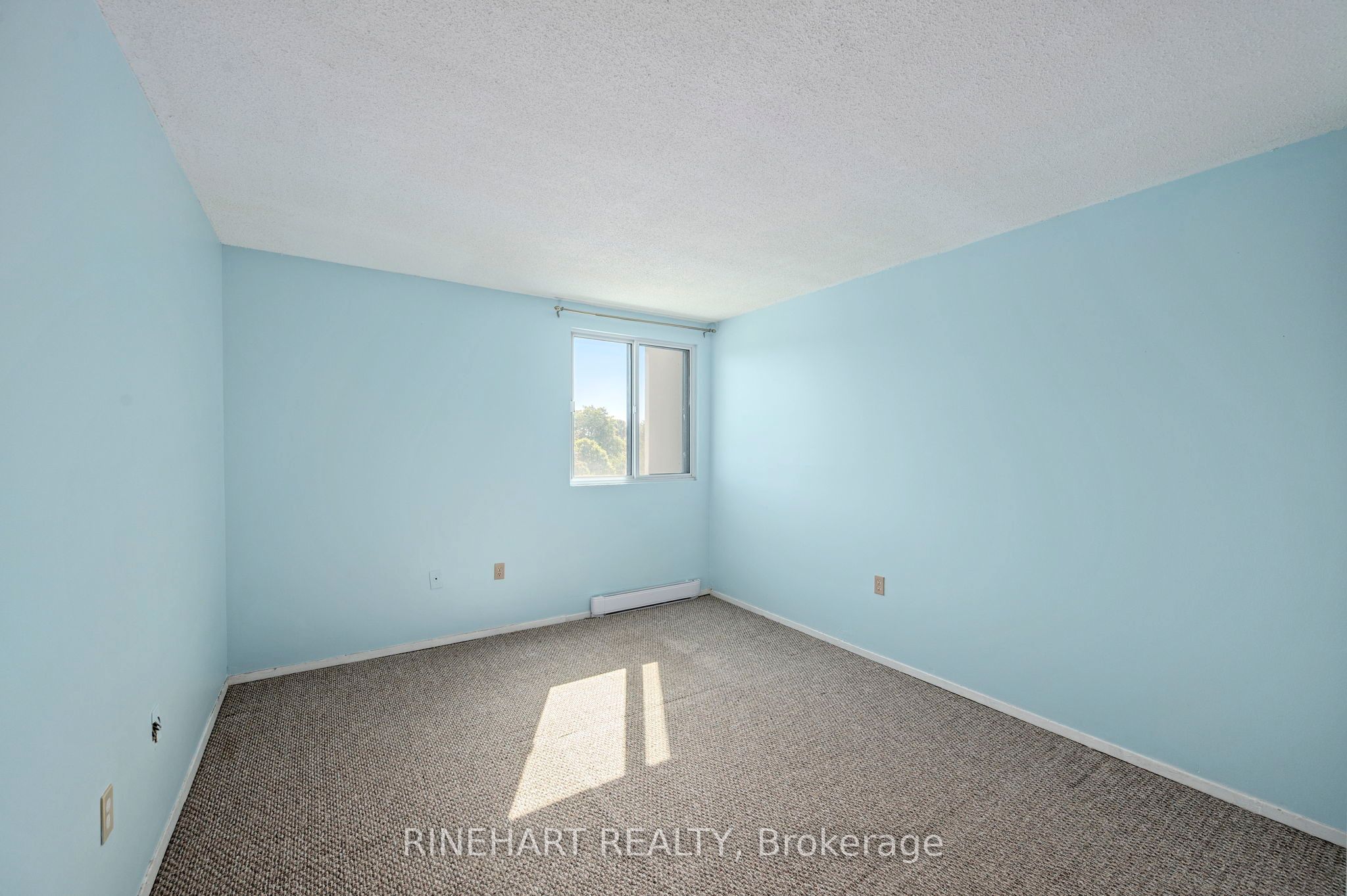 600 Grenfell Drive 311 Property Photo 20