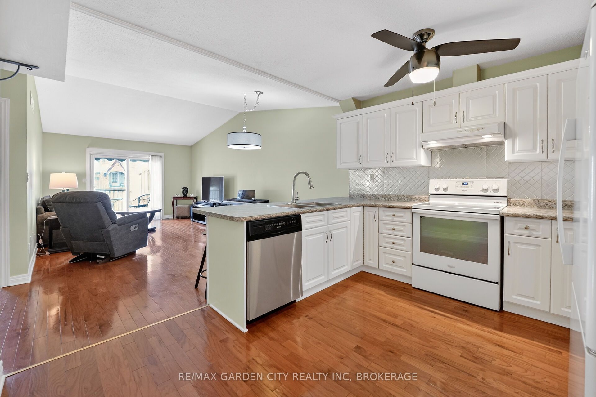 162 First Street 9 Property Photo 5