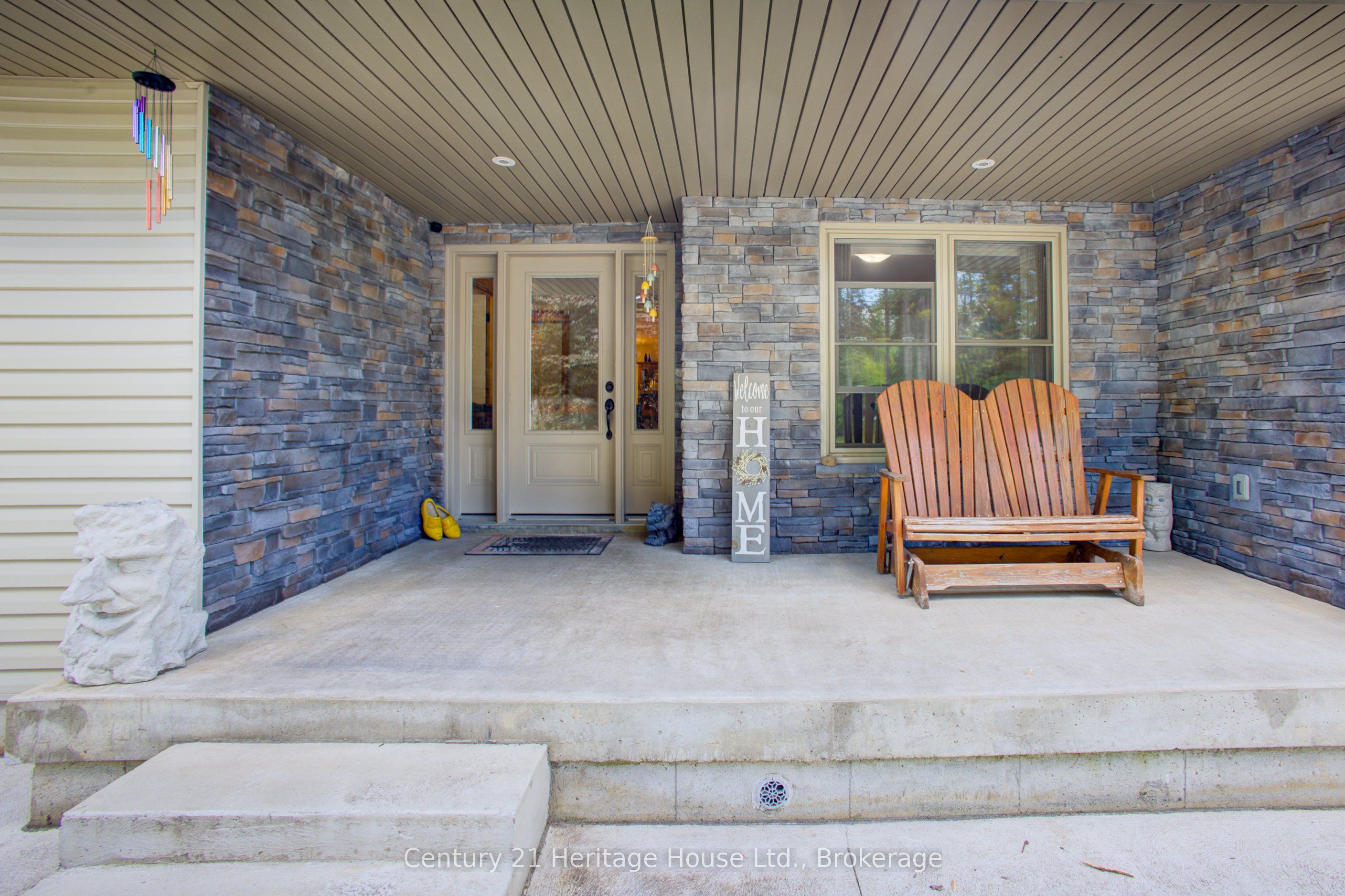 314844 6 Highway Property Photo 9