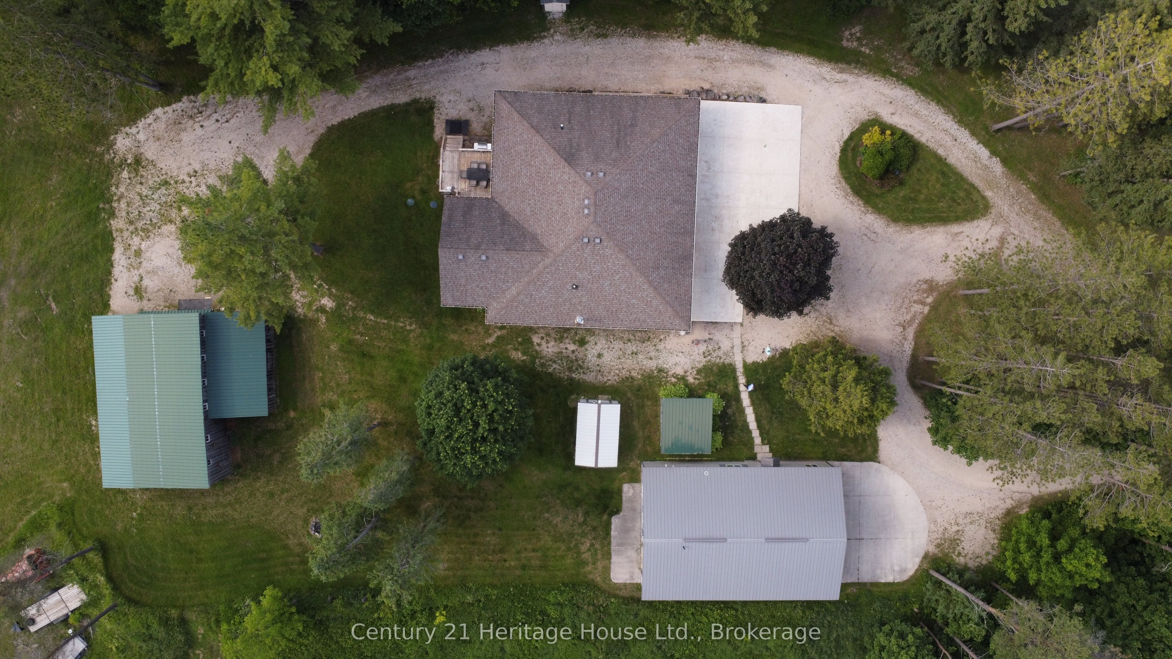 314844 6 Highway Property Photo 11