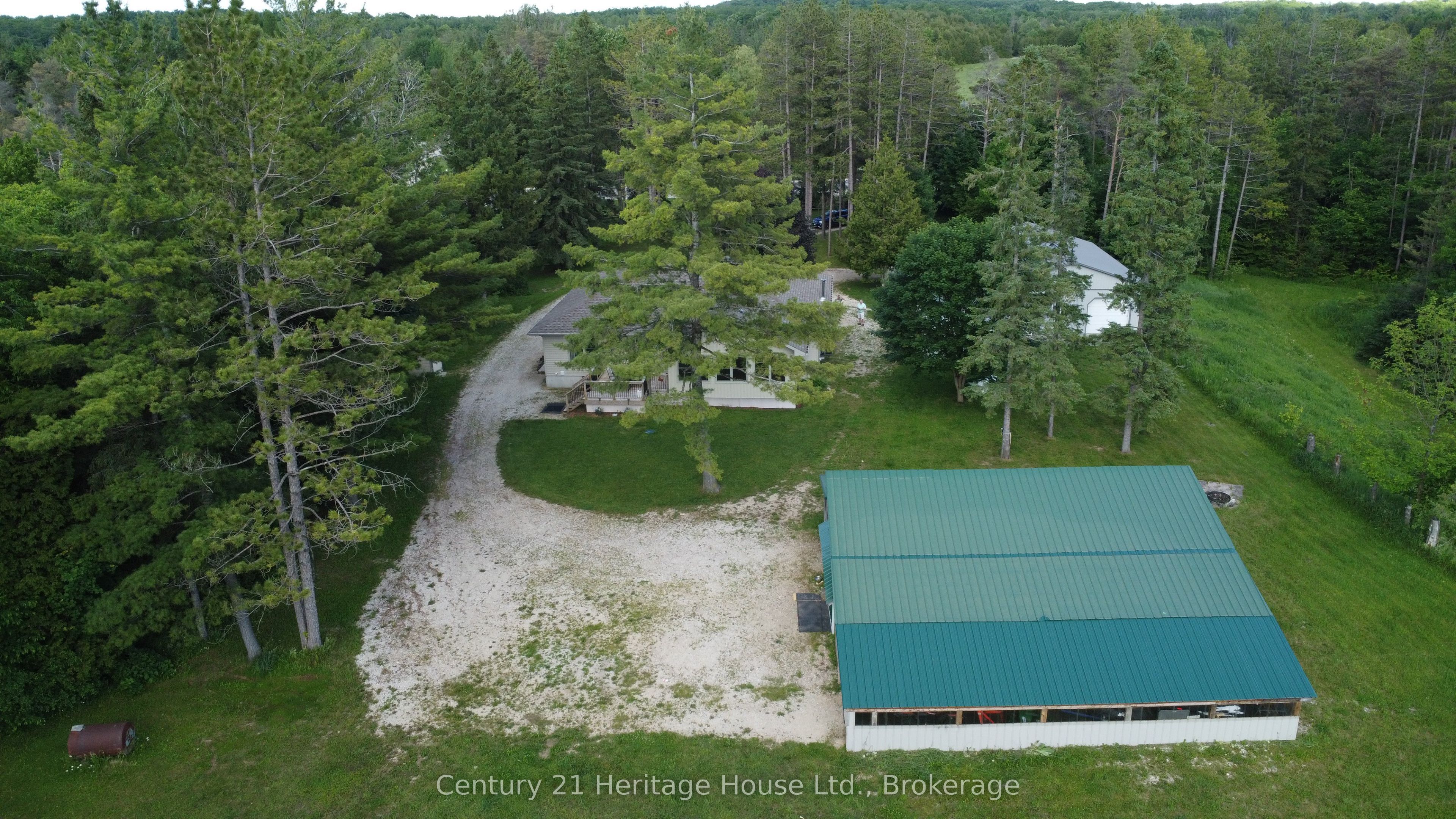 314844 6 Highway Property Photo 12