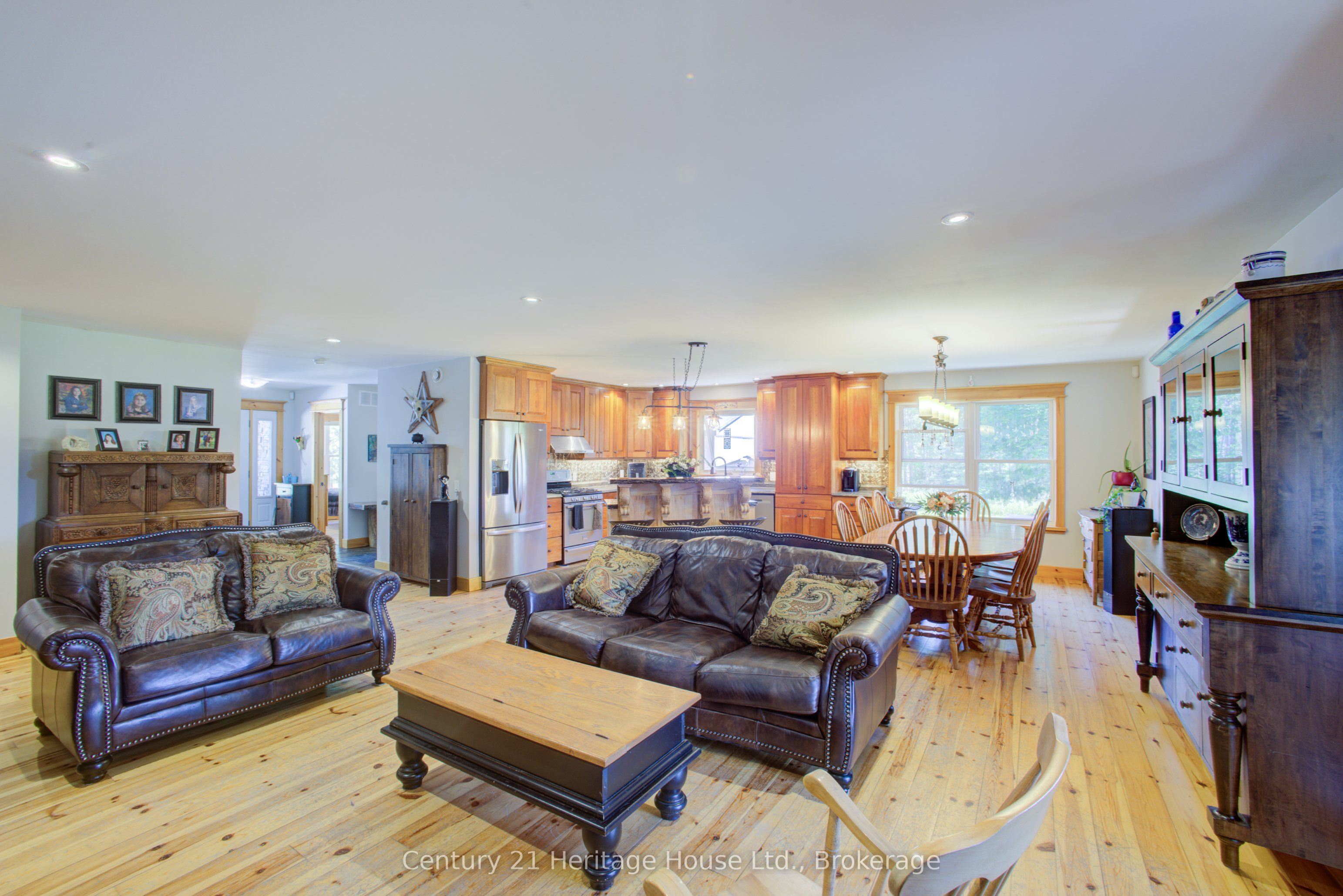 314844 6 Highway Property Photo 19