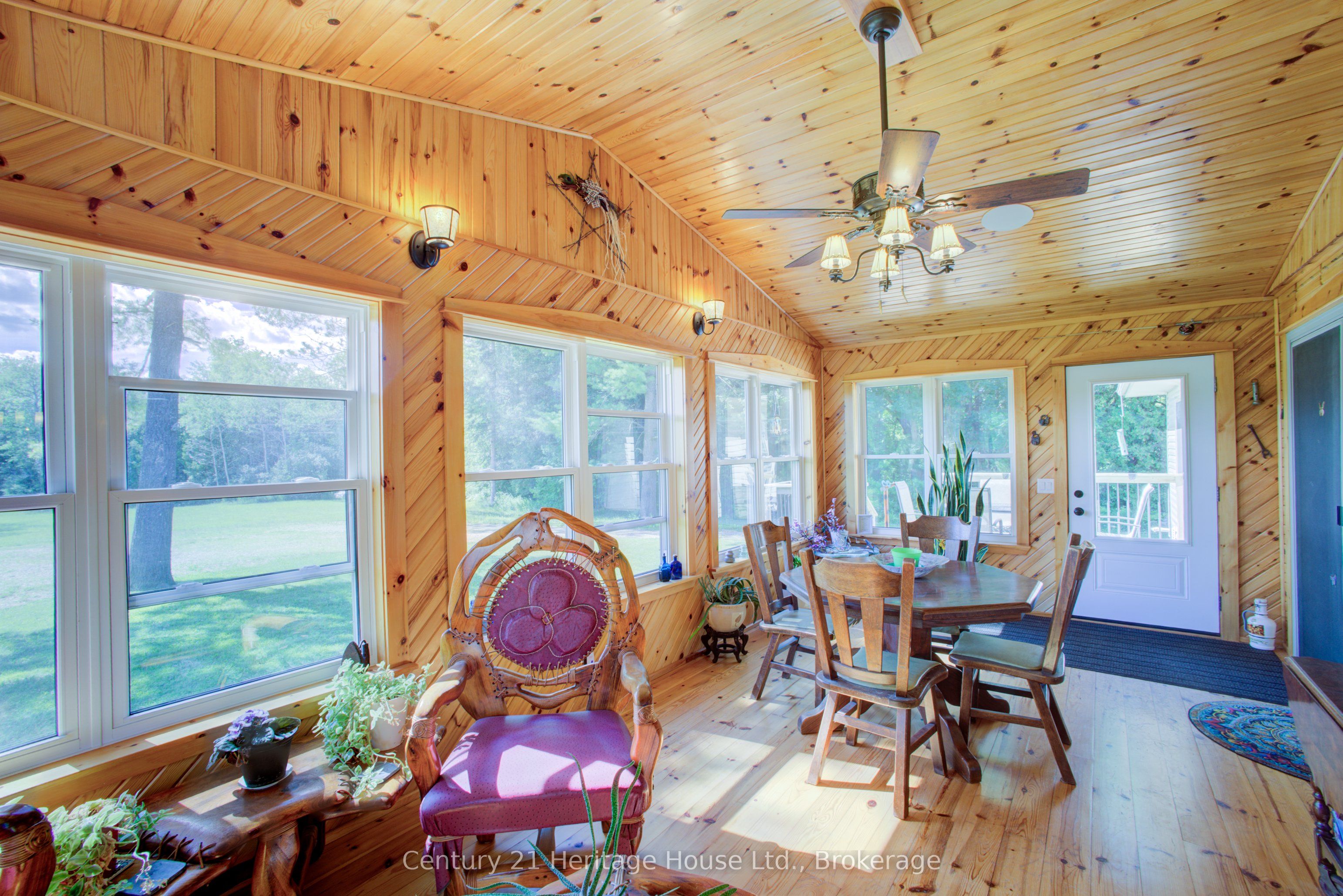 314844 6 Highway Property Photo 28