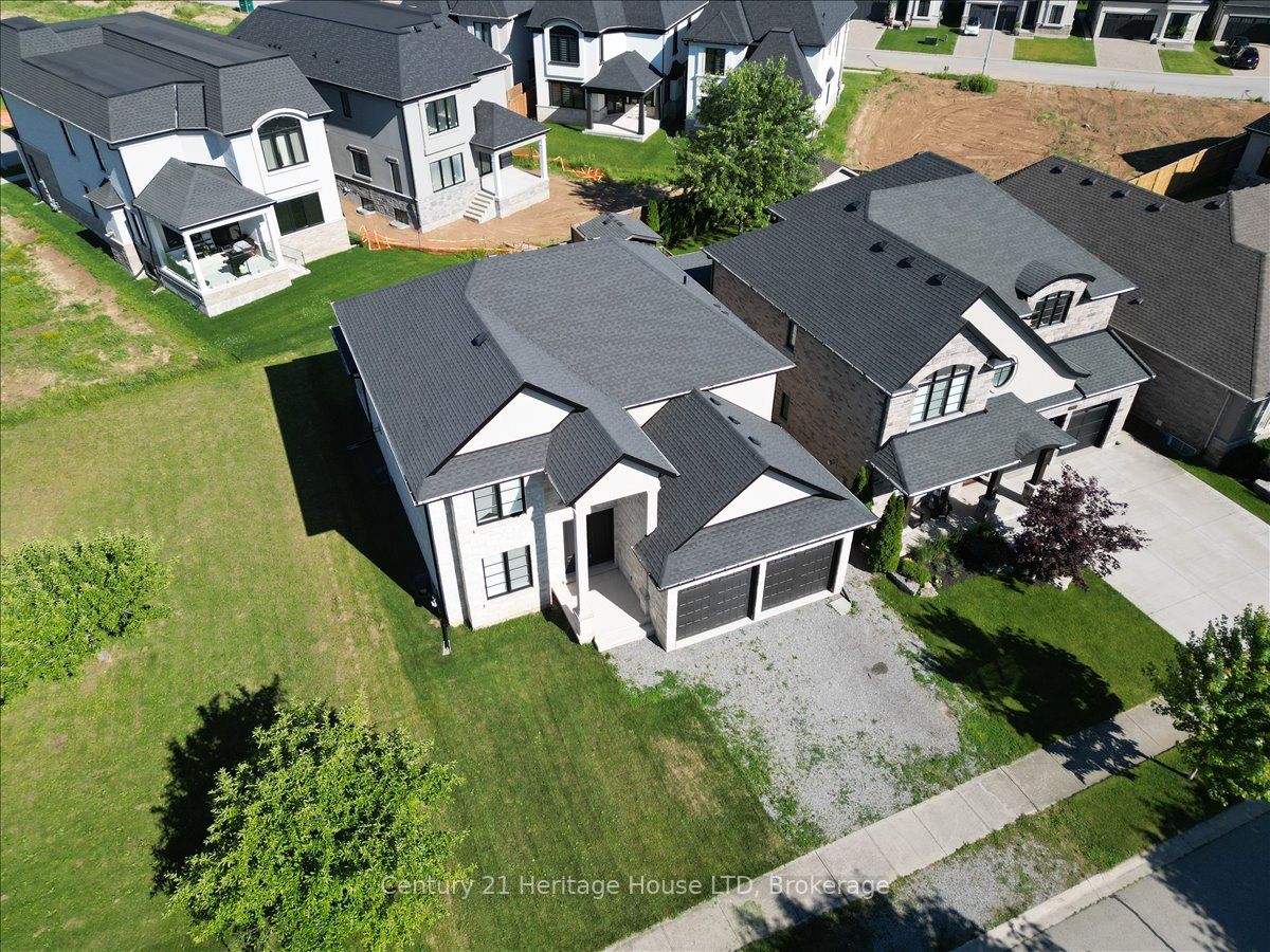 2476 Colangelo Drive Property Photo 4