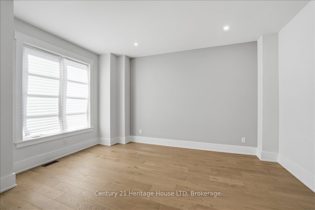 2476 Colangelo Drive Property Photo 21