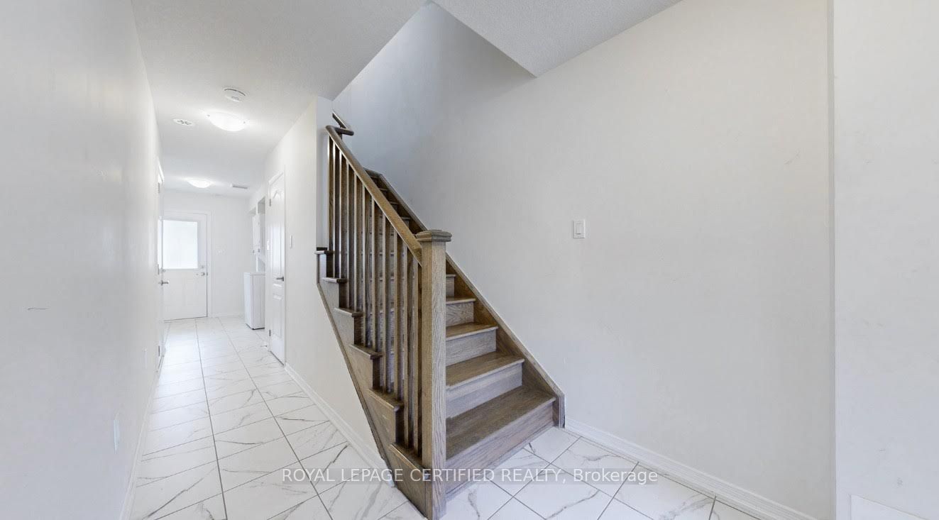 65 Holder Drive Property Photo 2