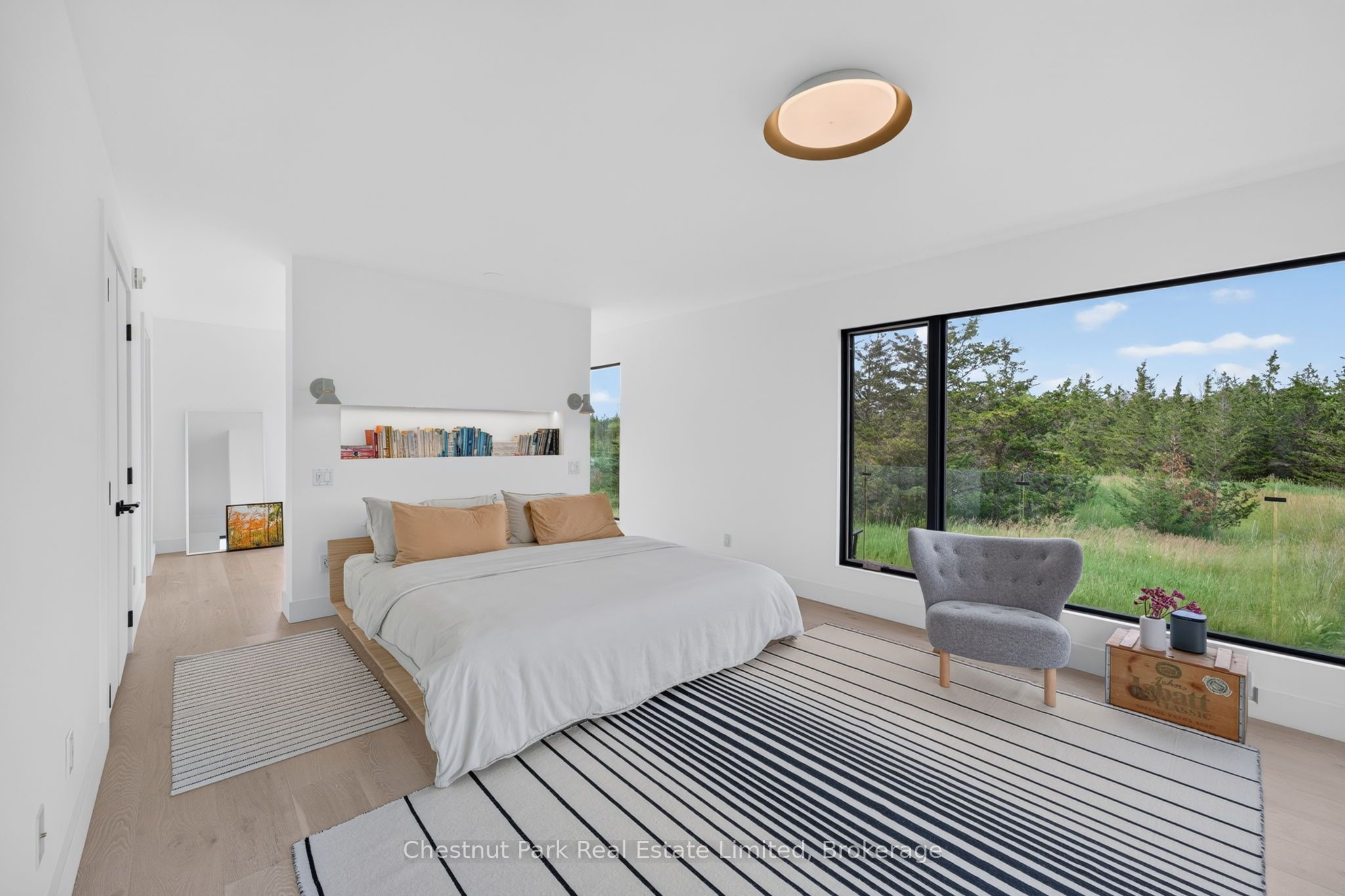 745 Crowes Road Property Photo 13
