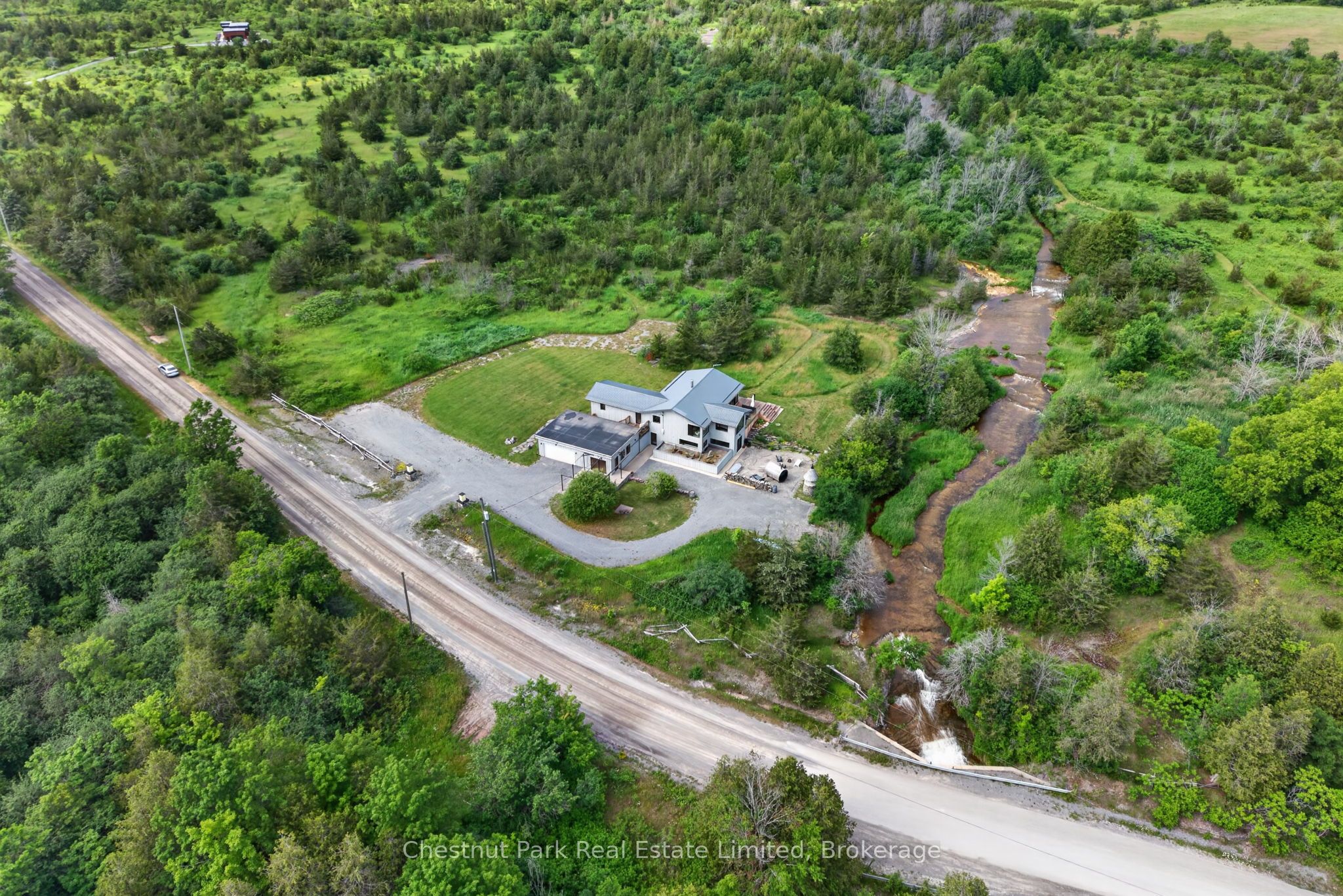 745 Crowes Road Property Photo 38
