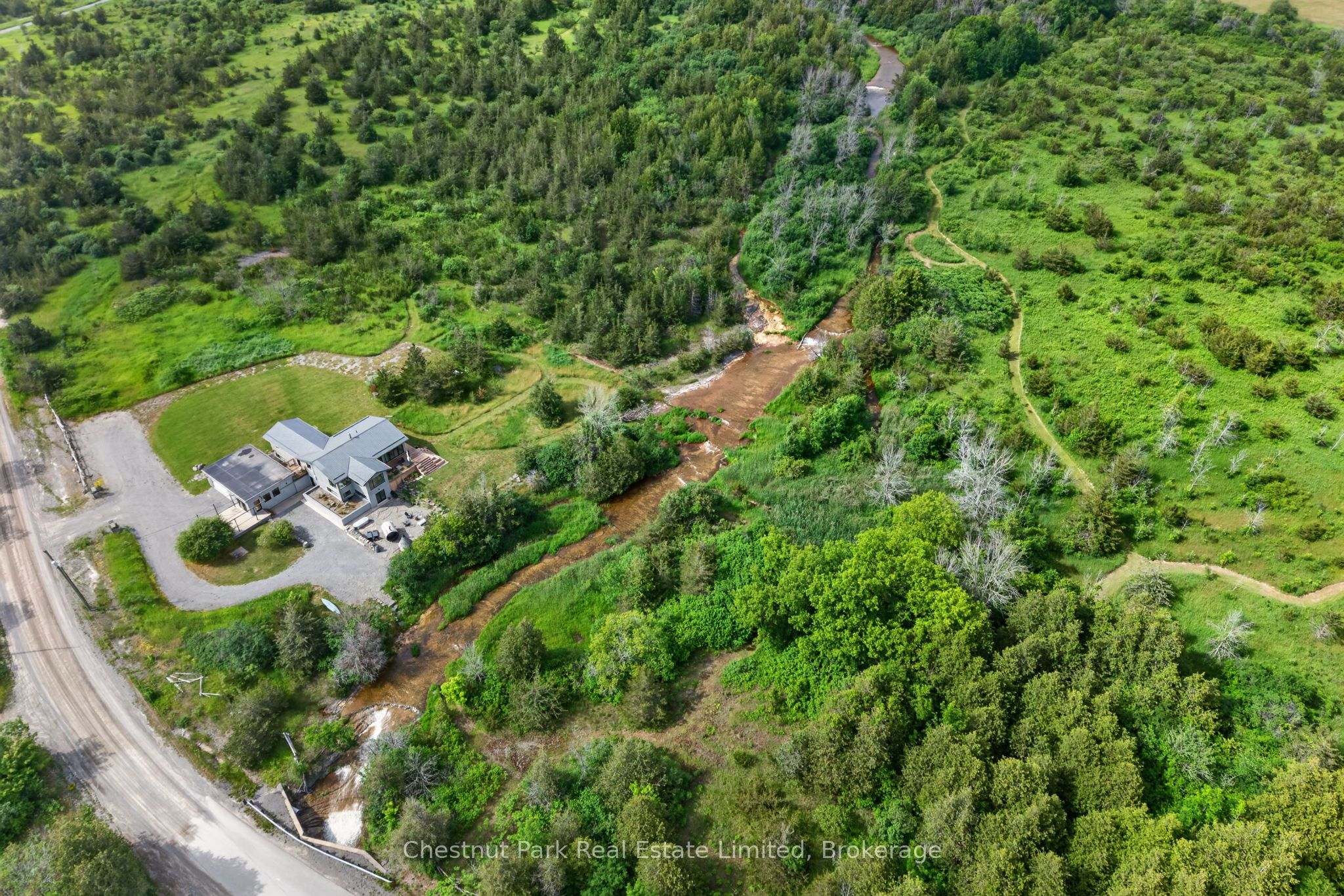 745 Crowes Road Property Photo 39
