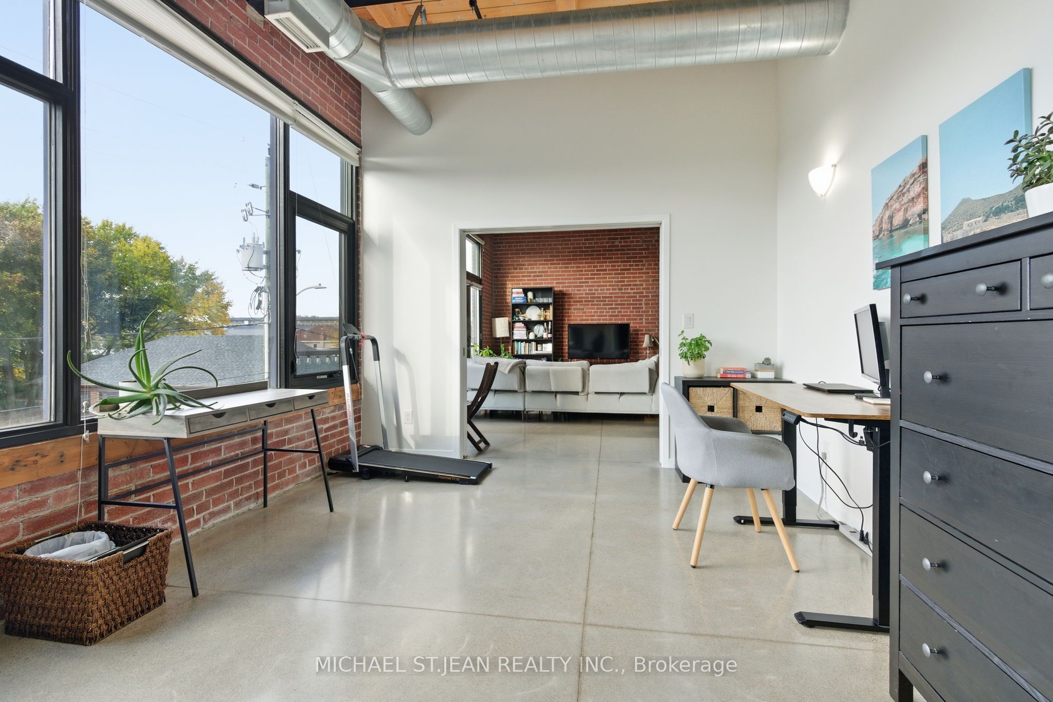 85 Spruce Street N 203 Property Photo 35