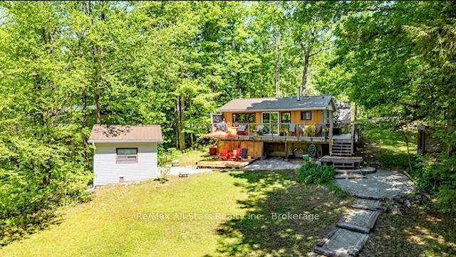 286 Edwina Drive Property Photo 2