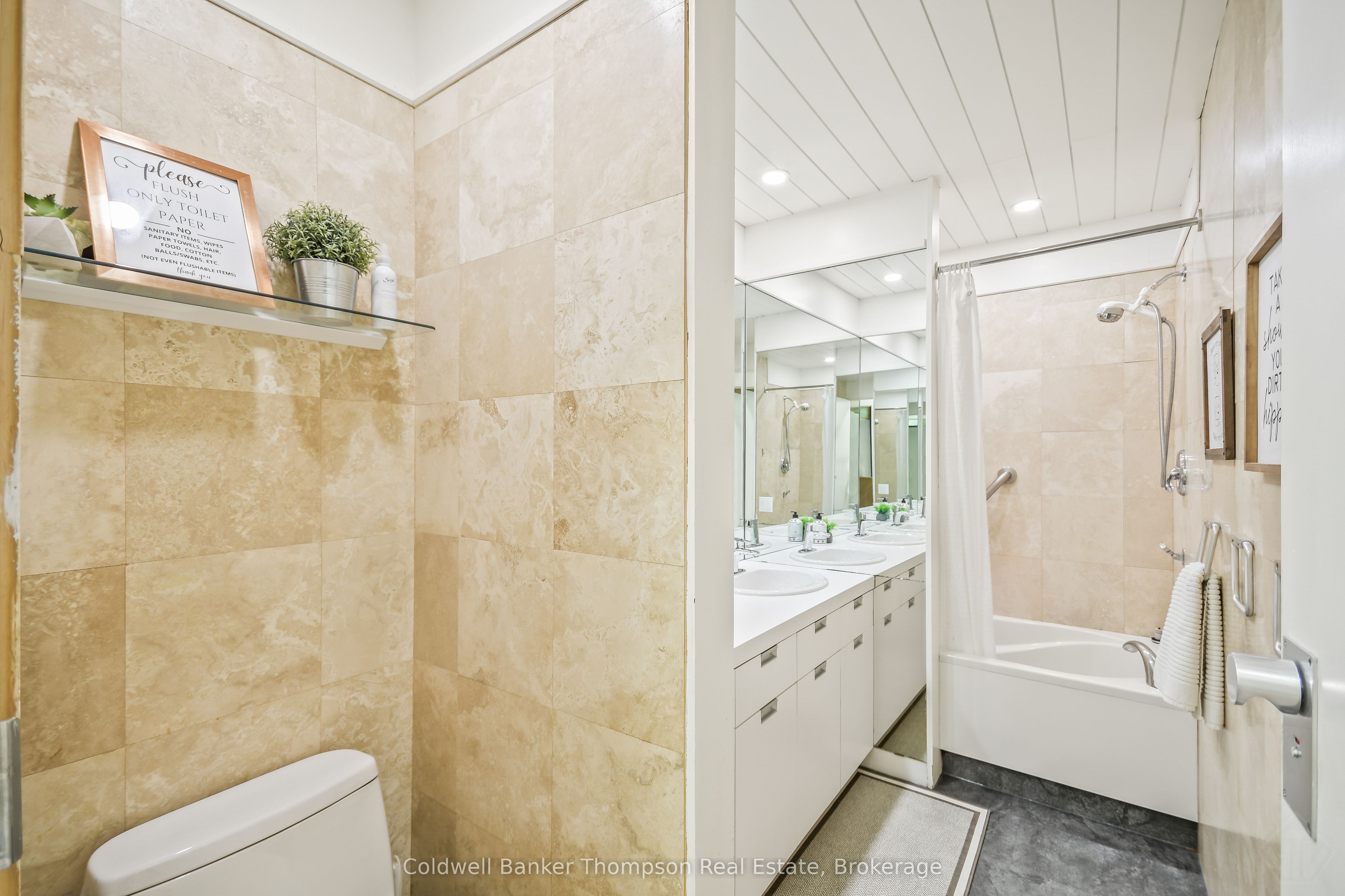 1053 Hemlock Point Lane Property Photo 14