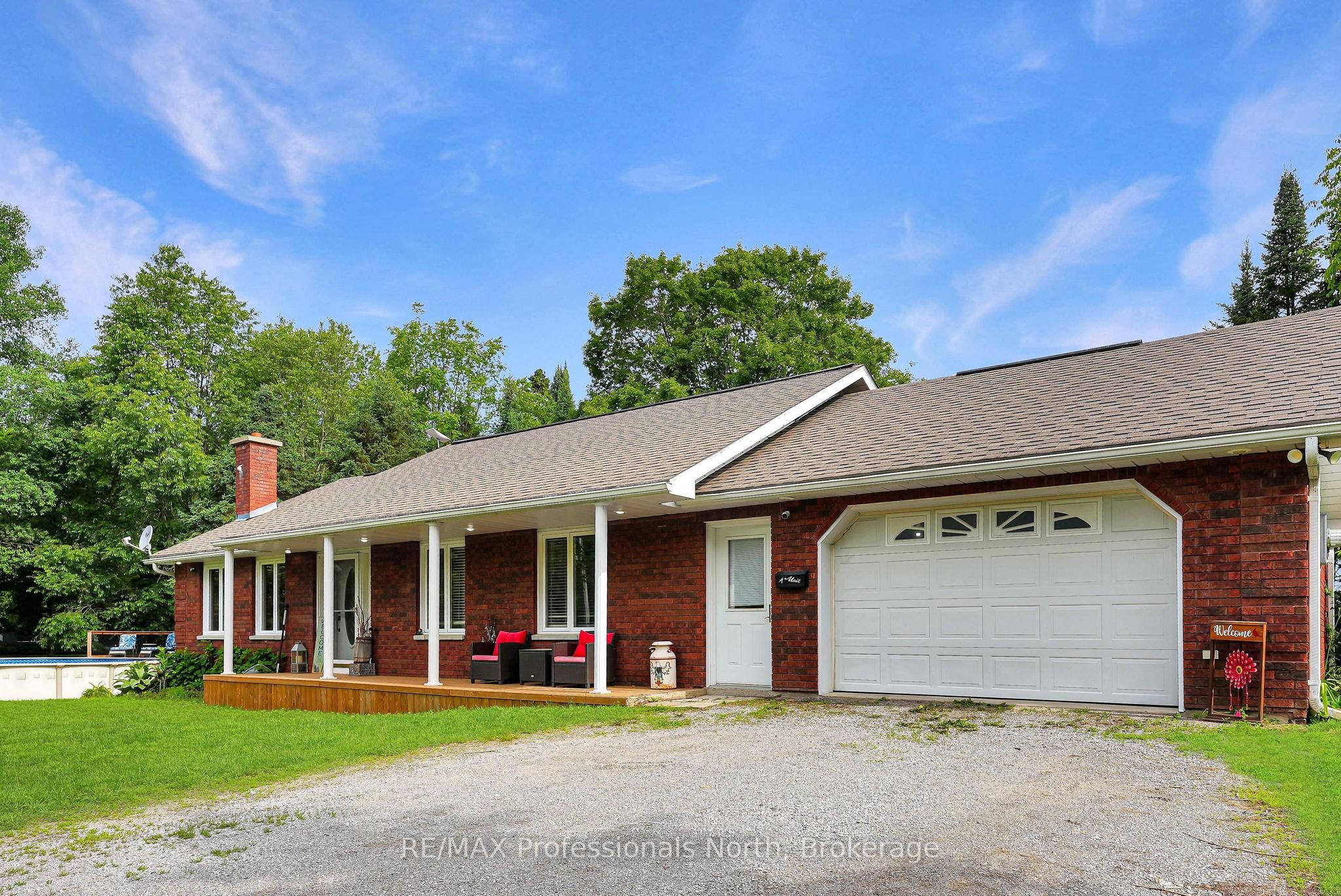 1187 Woods Road Property Photo 1
