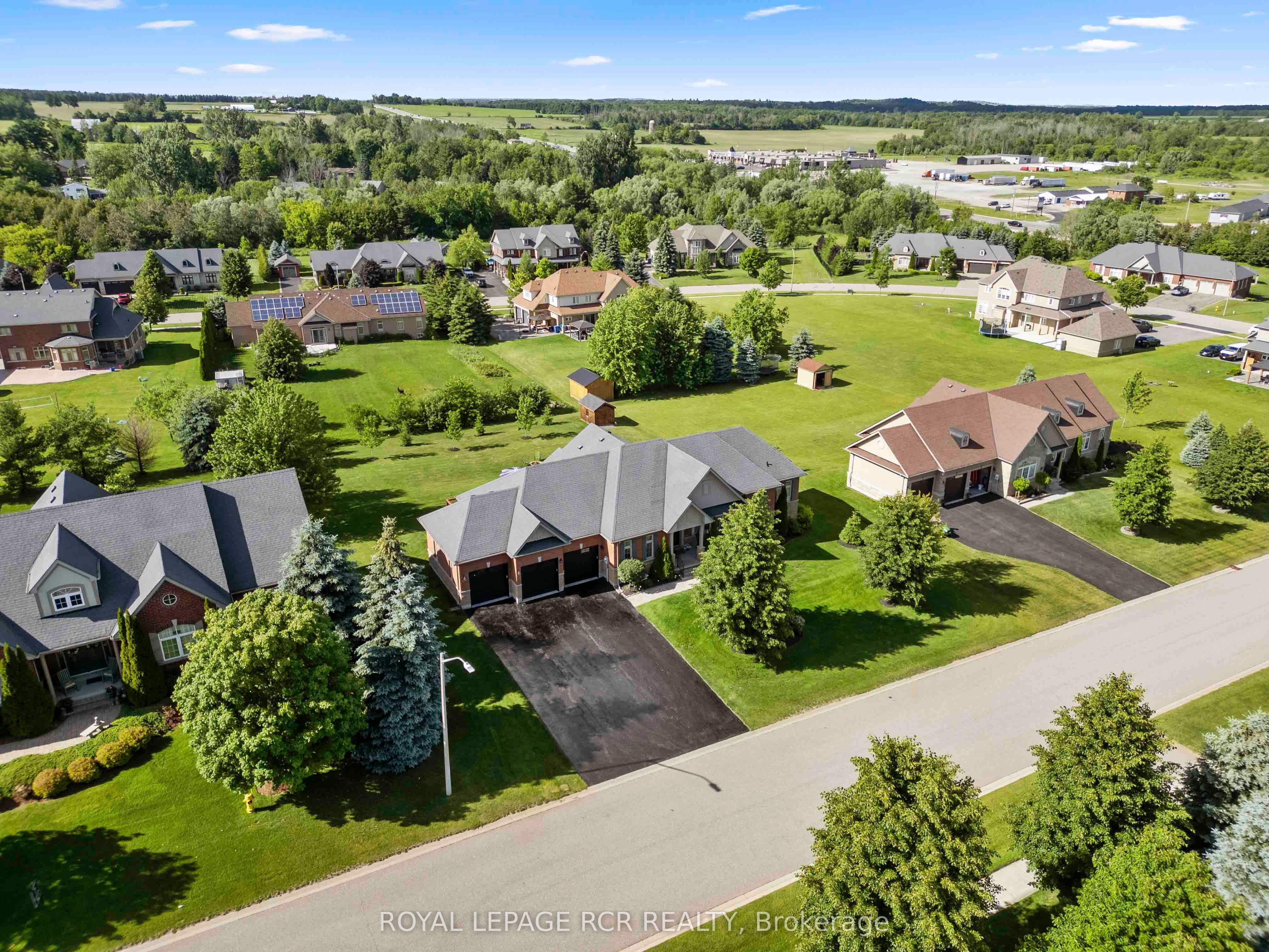 6 Masters Creek Boulevard Property Photo 1