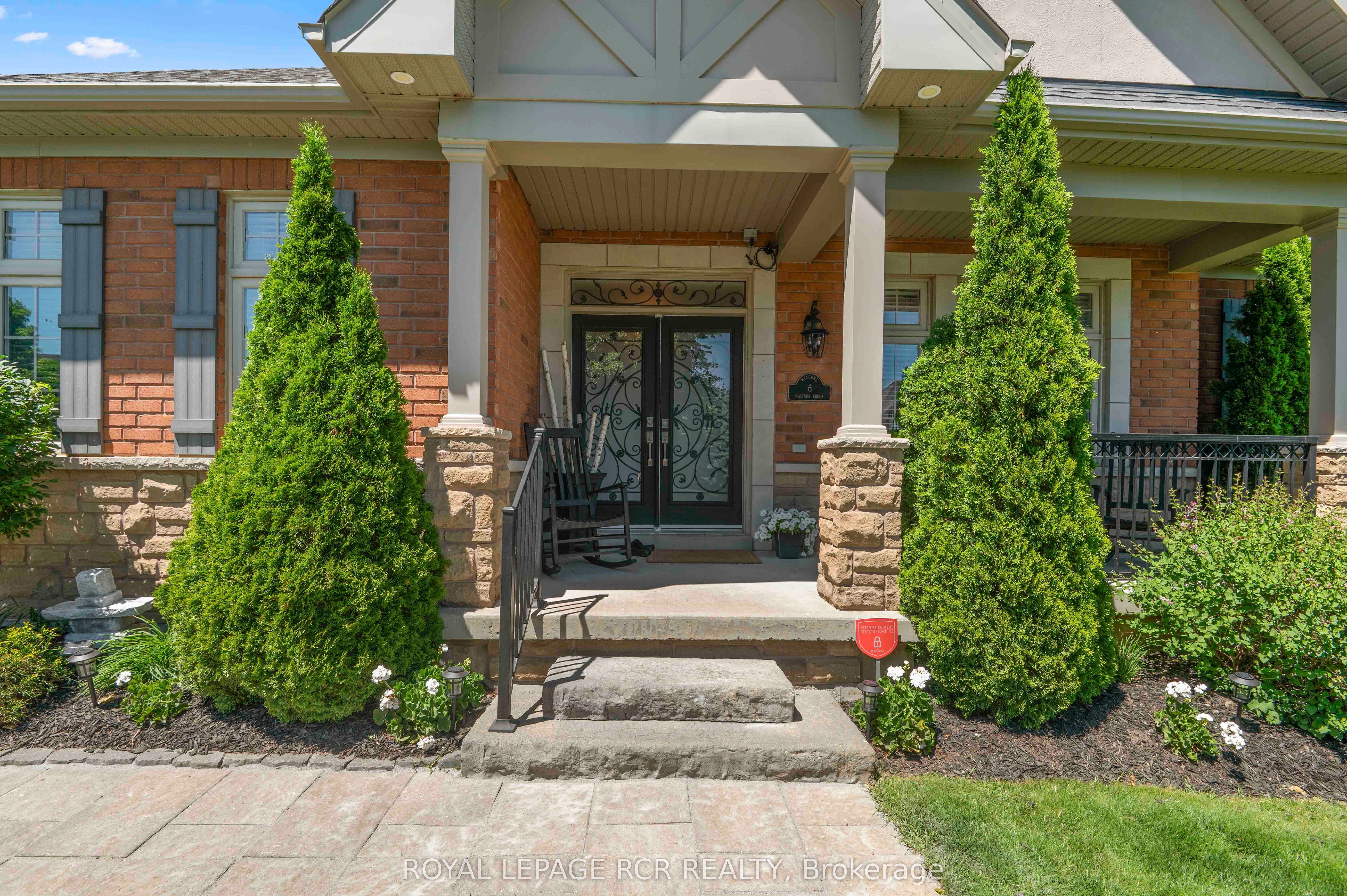 6 Masters Creek Boulevard Property Photo 4