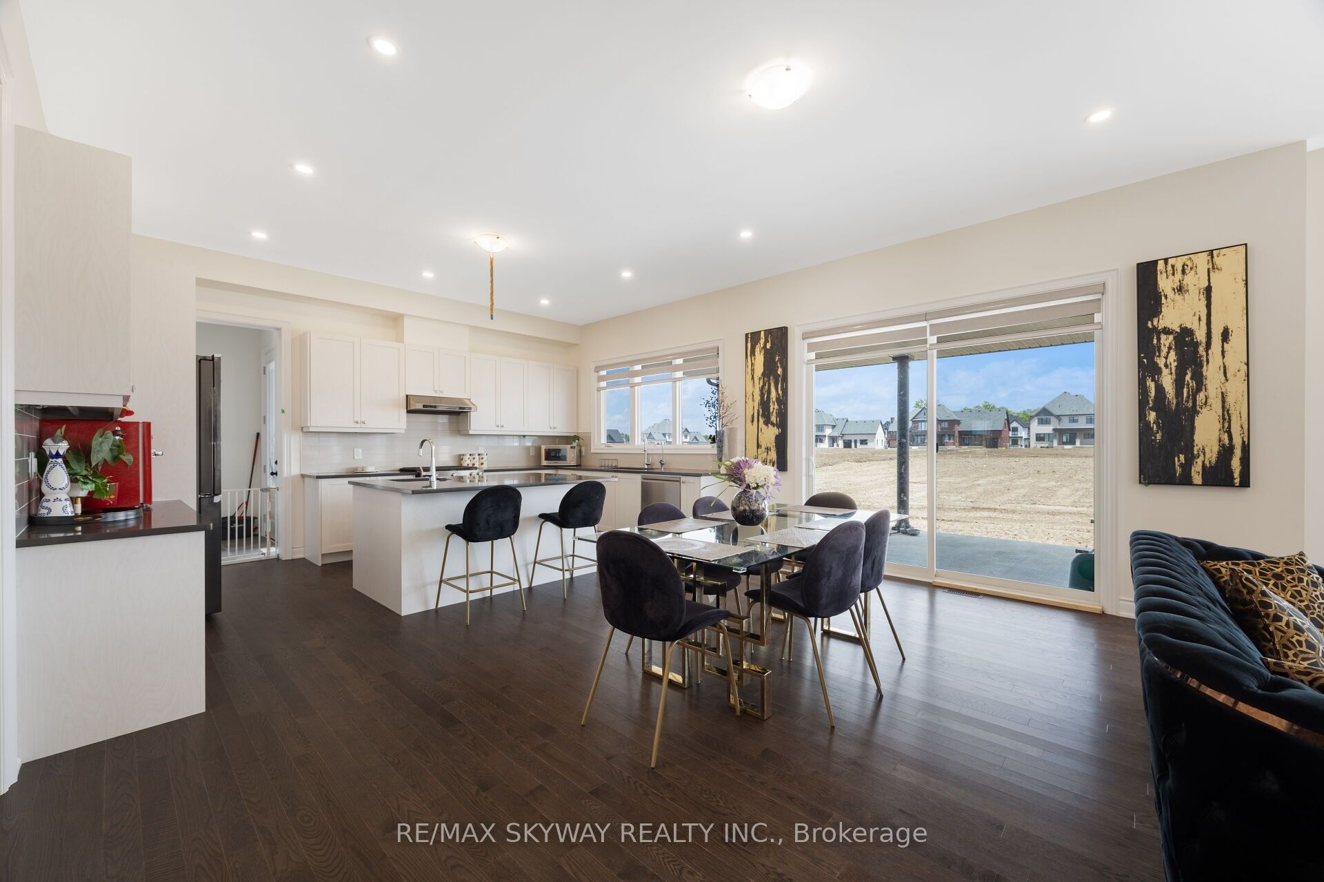 6 Ewing Way Property Photo 9