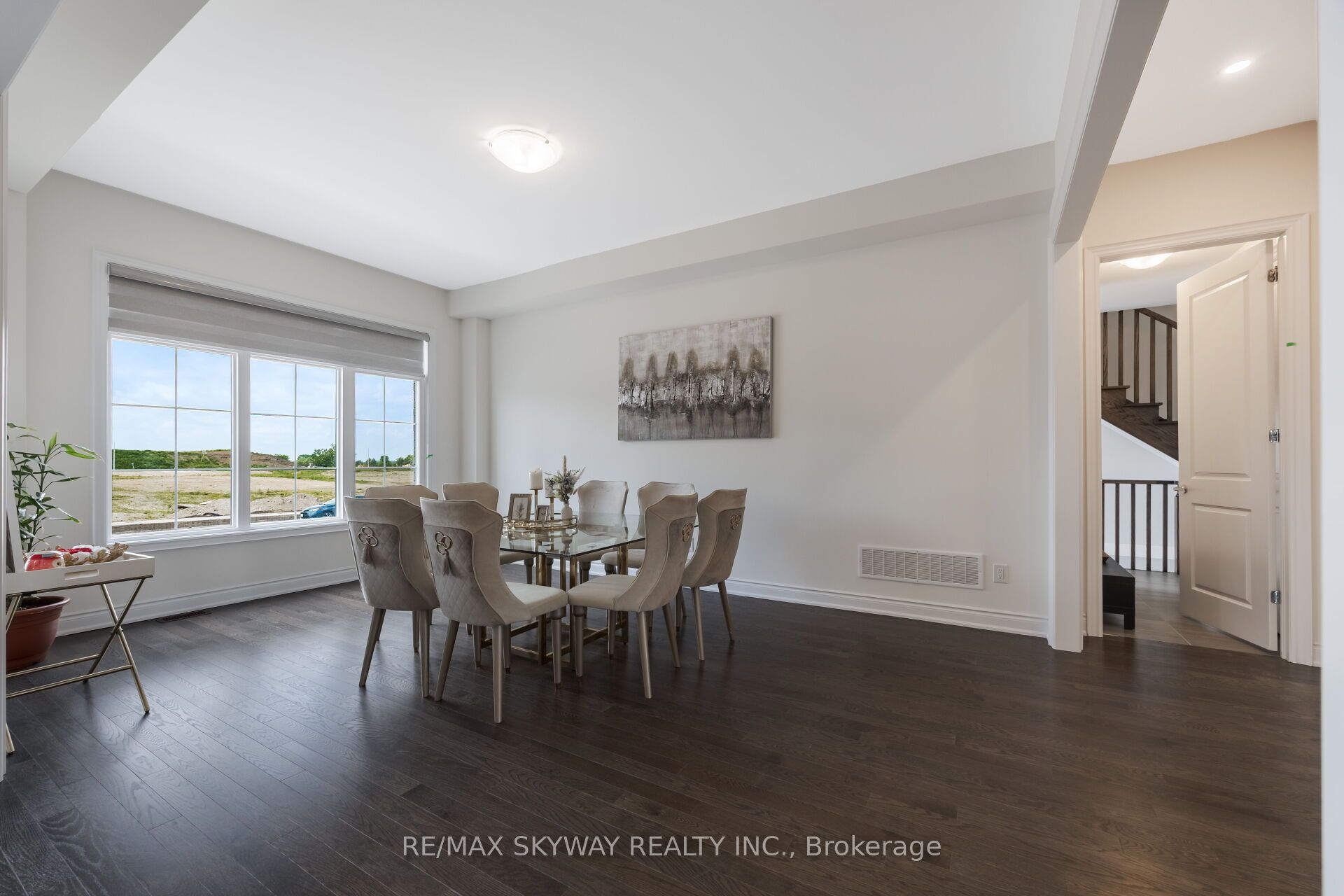 6 Ewing Way Property Photo 12