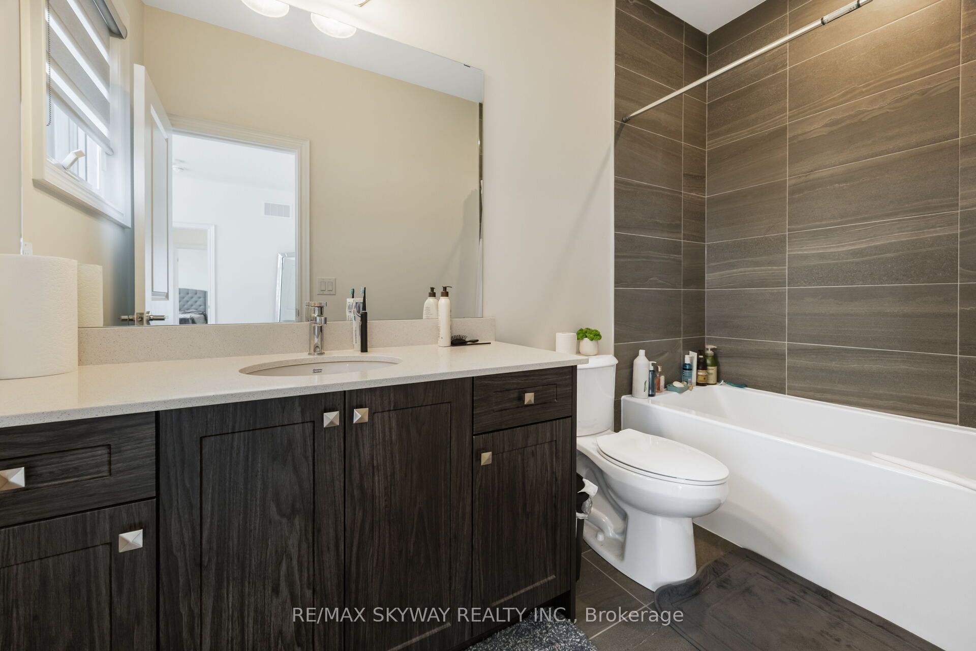 6 Ewing Way Property Photo 26