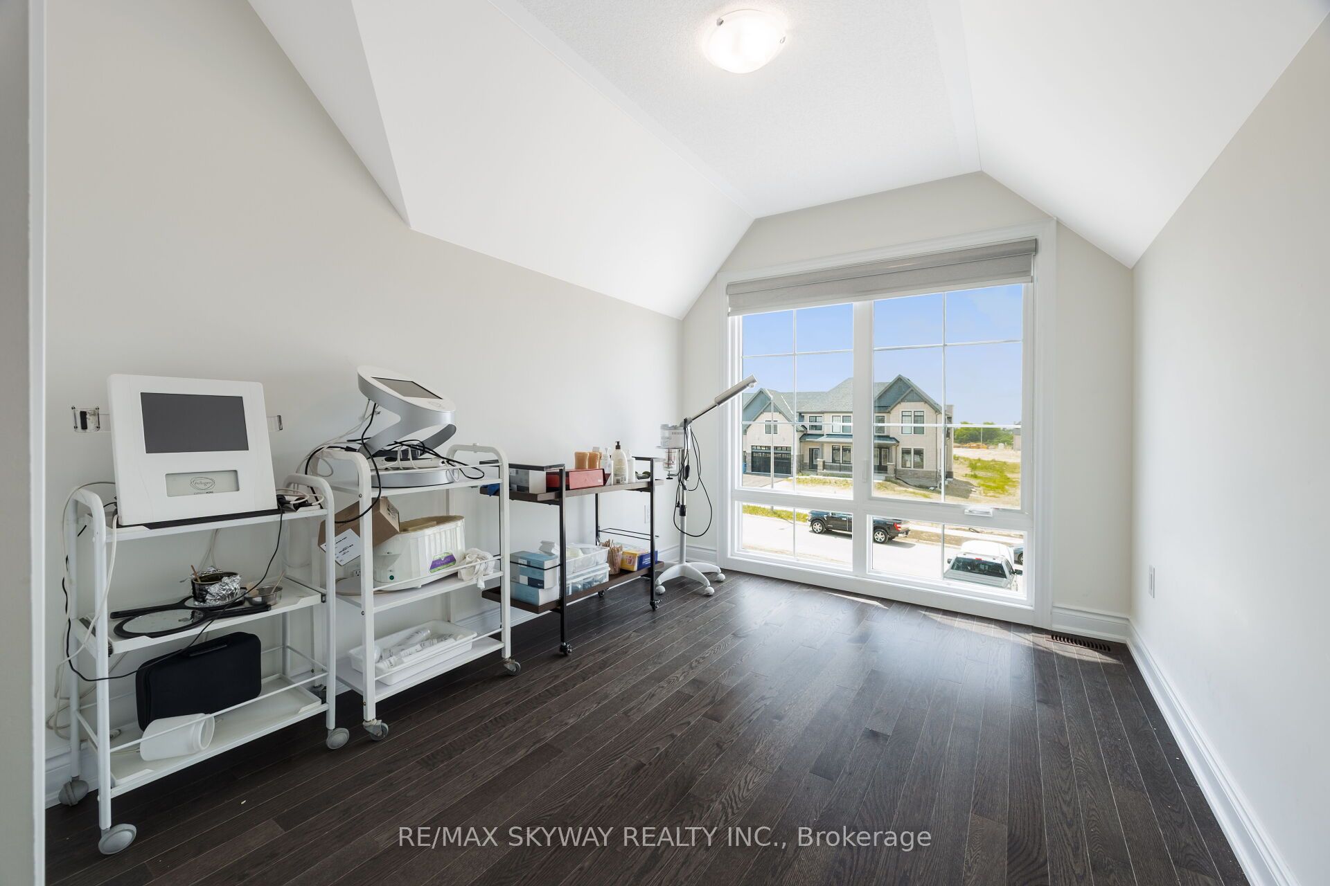 6 Ewing Way Property Photo 33