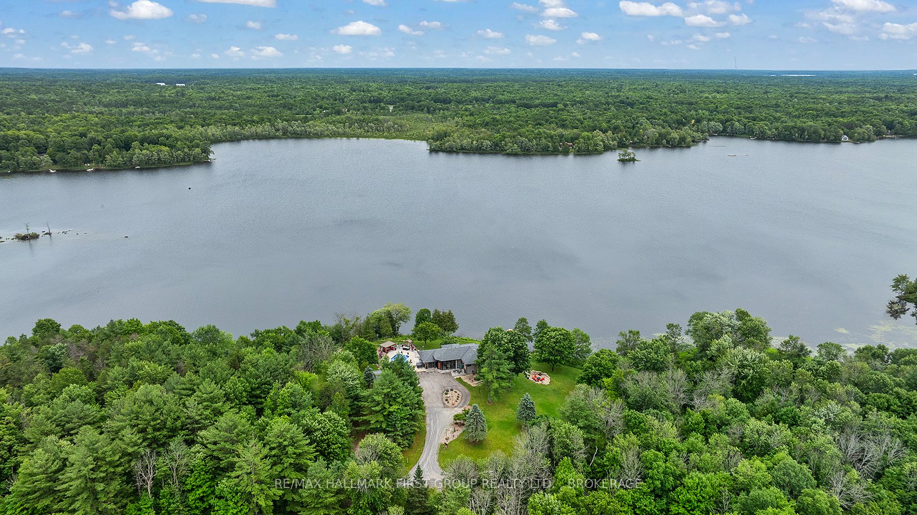 120 Black Lake Route 1 Property Photo 4