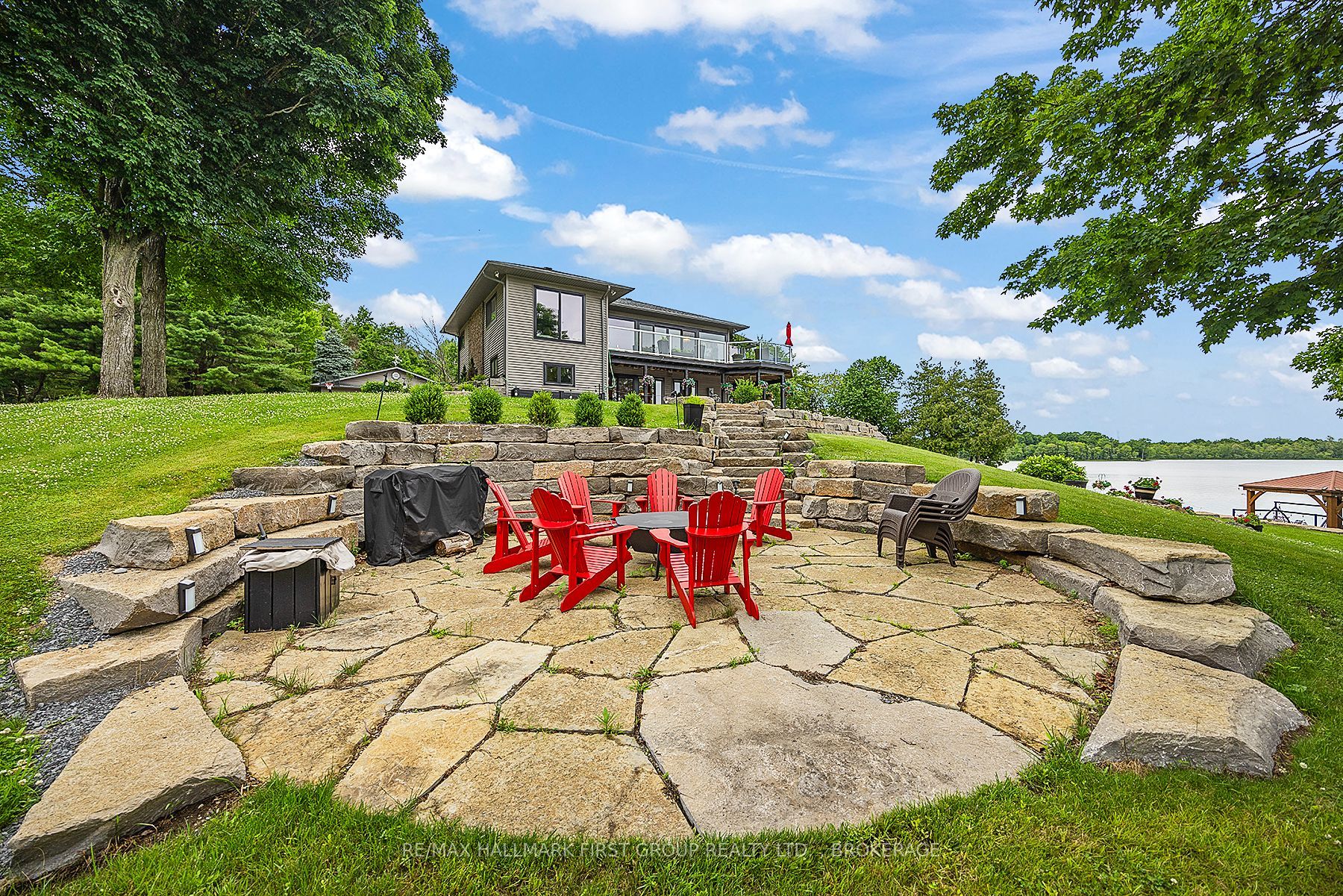 120 Black Lake Route 1 Property Photo 10