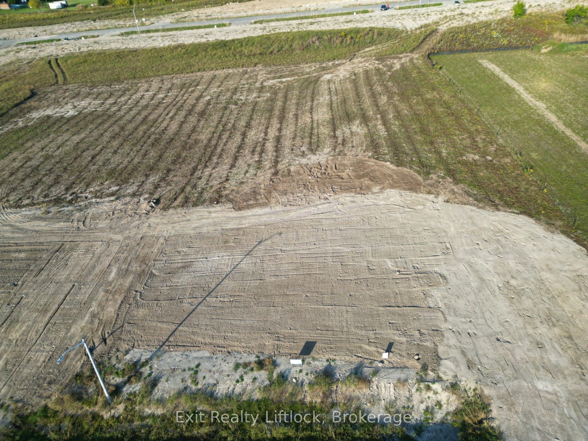 1908 Ashley Crescent Property Photo 6