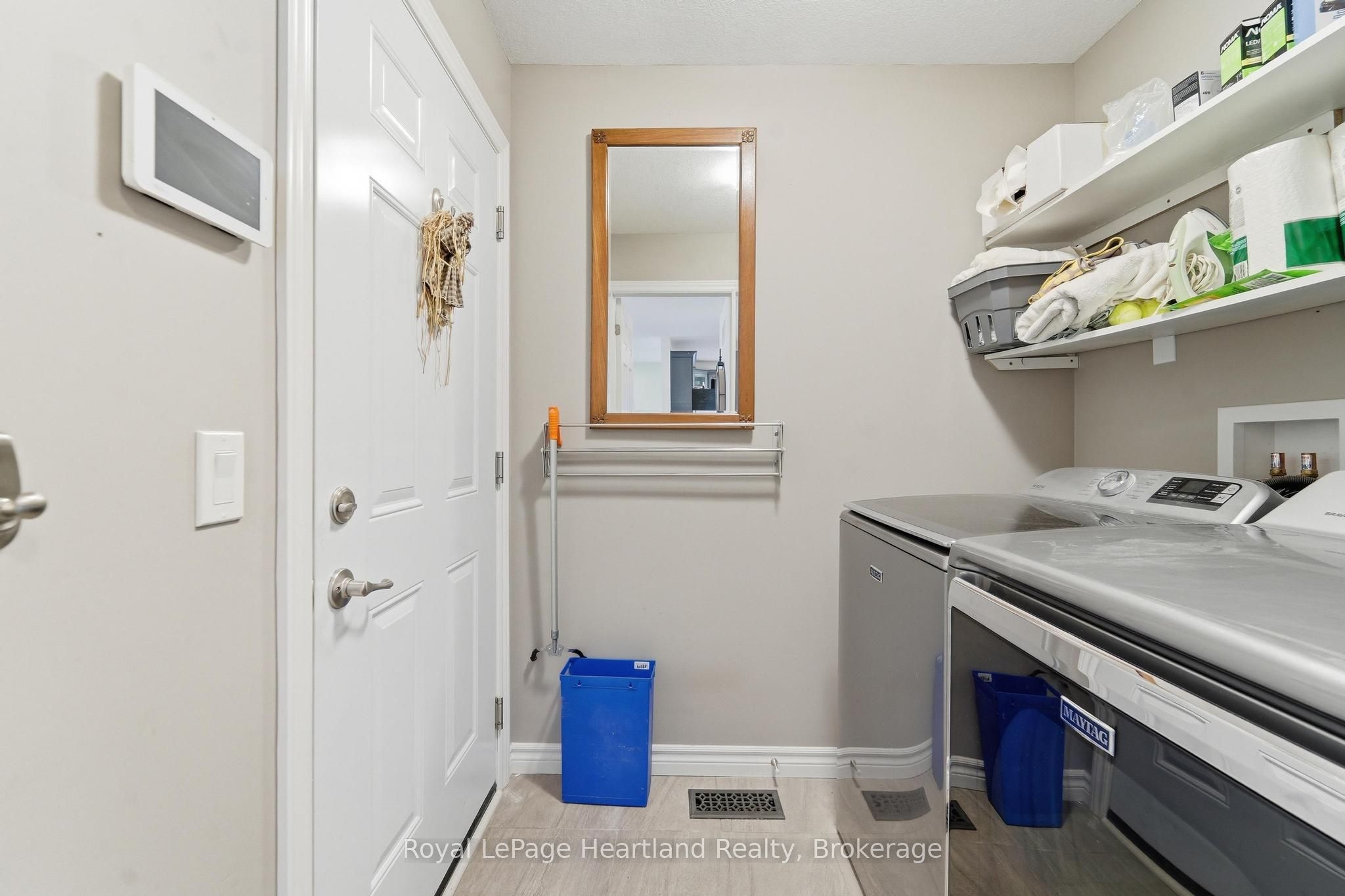 37 Lake Breeze Drive Property Photo 18