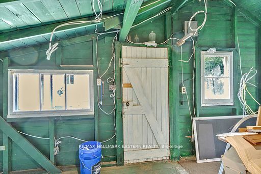 504 Pine Point Lane Property Photo 28