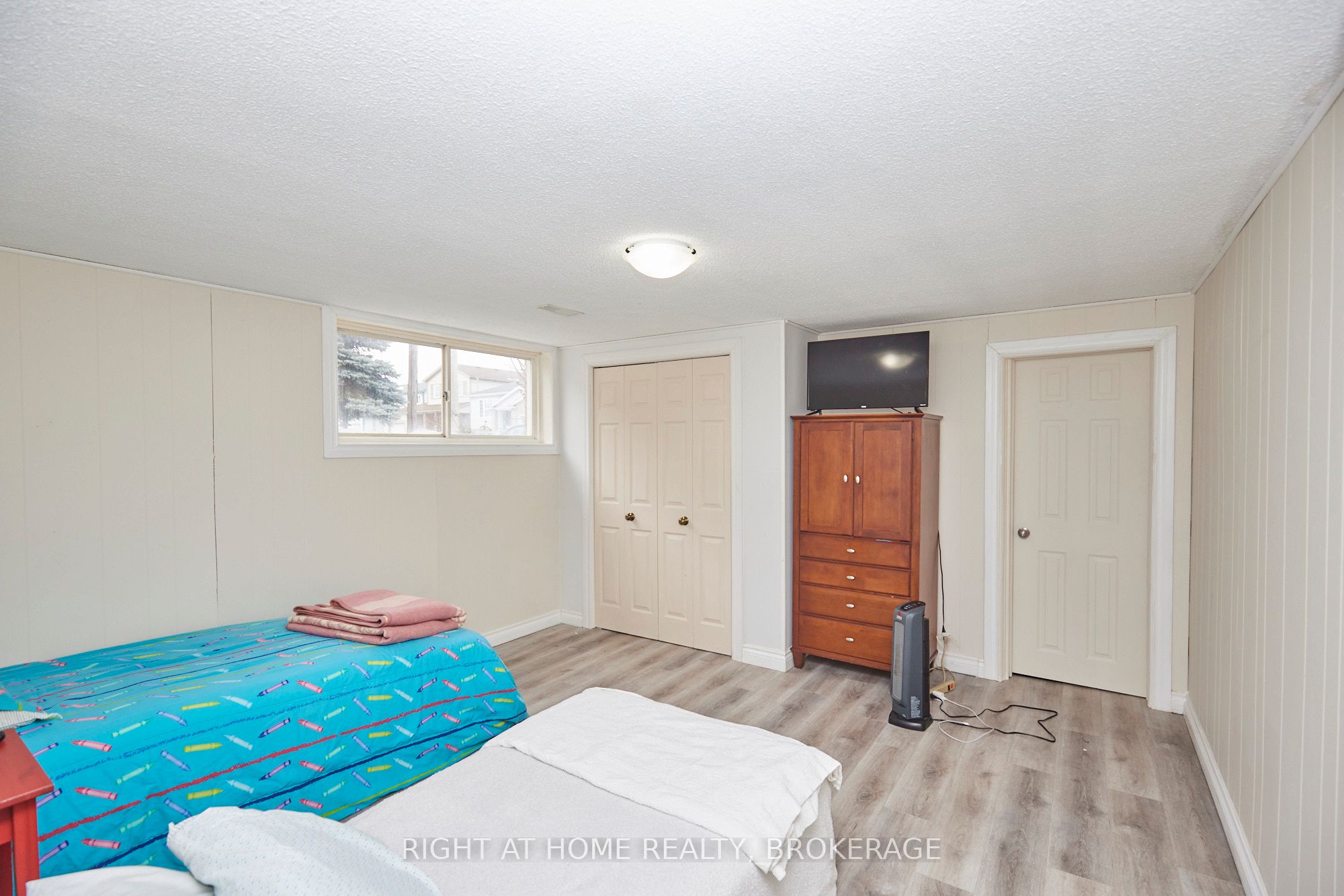 20 Augusta Avenue Property Photo 30