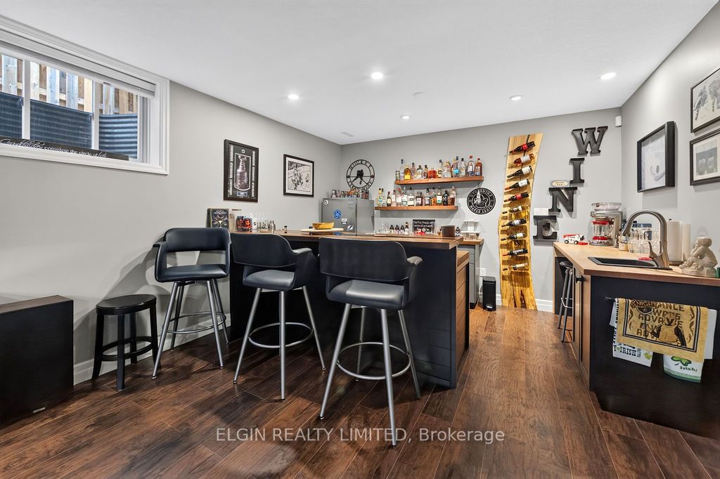 40 Glengariff Drive Property Photo 12