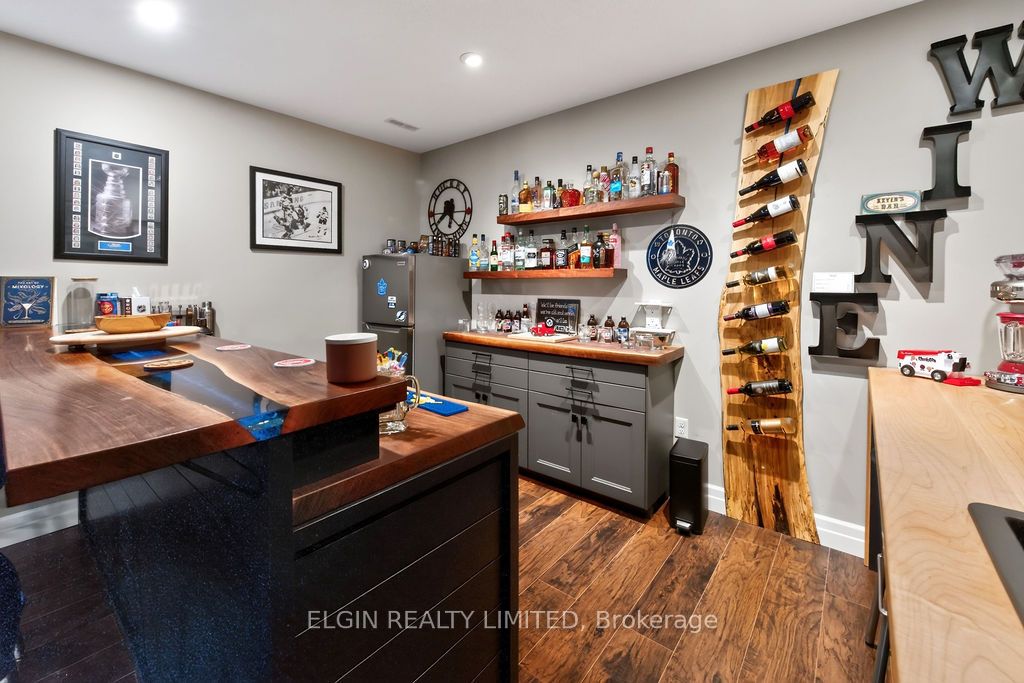 40 Glengariff Drive Property Photo 22
