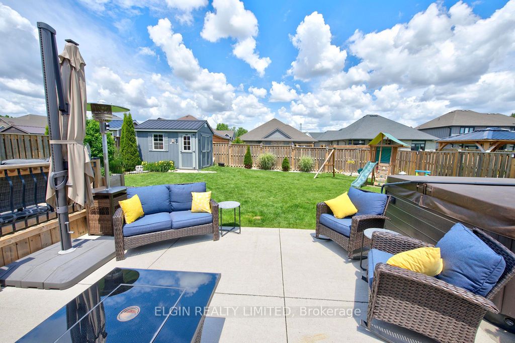 40 Glengariff Drive Property Photo 39