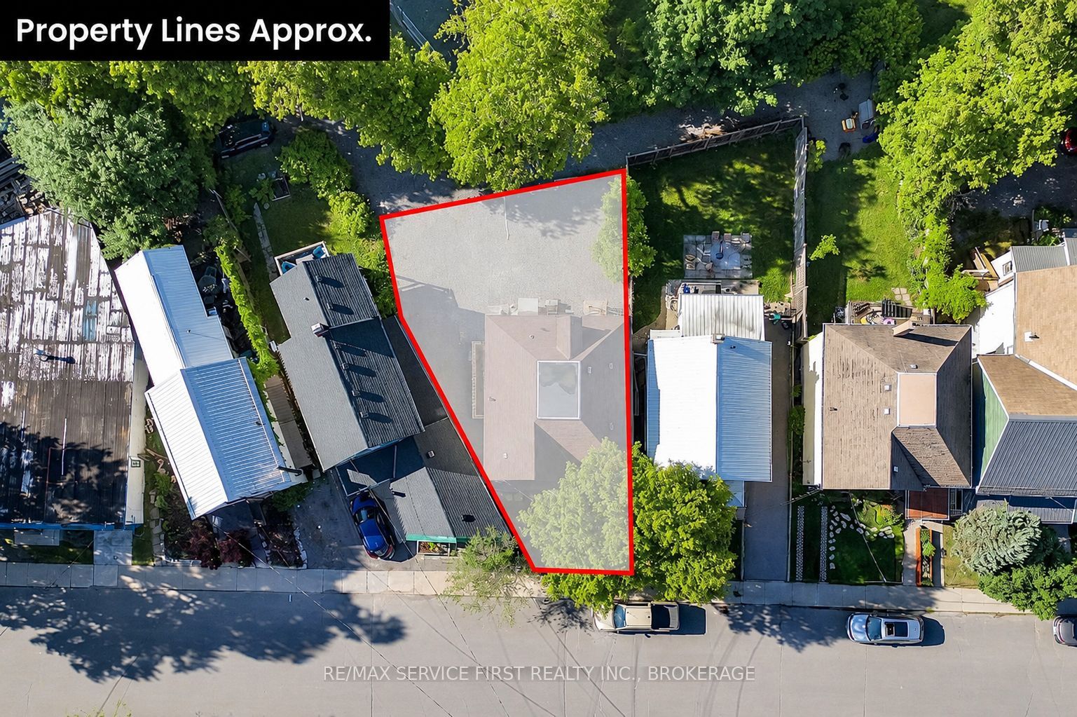 211 Raglan Road Property Photo 16