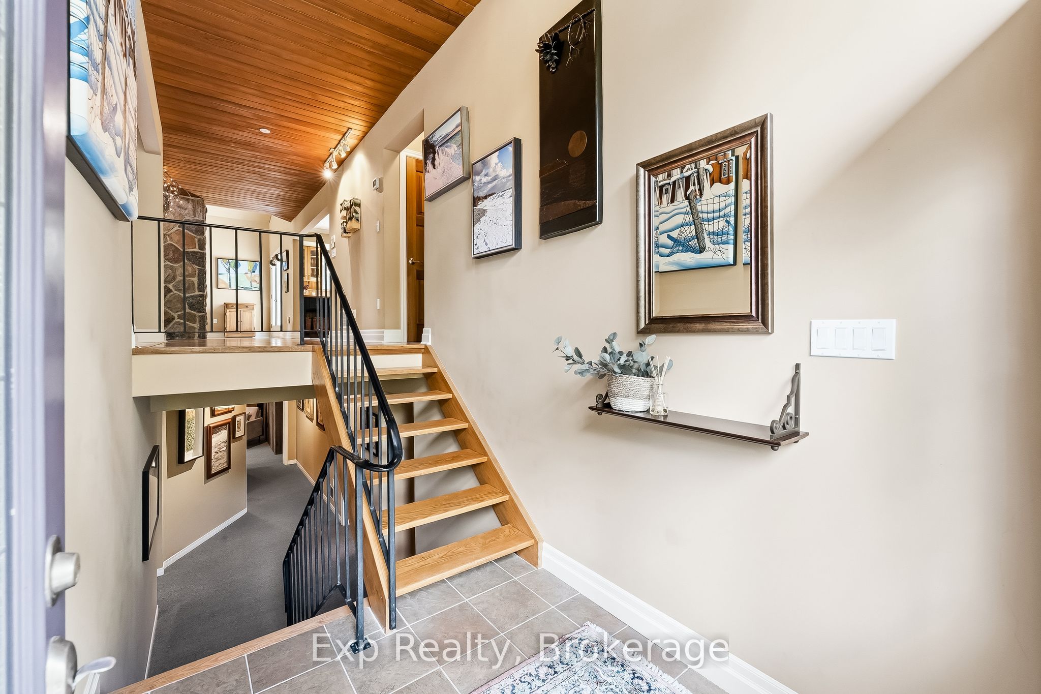 3282 Williamson Road Property Photo 8