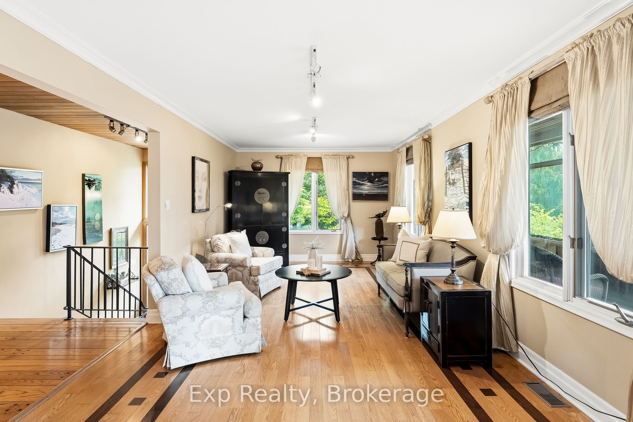 3282 Williamson Road Property Photo 9
