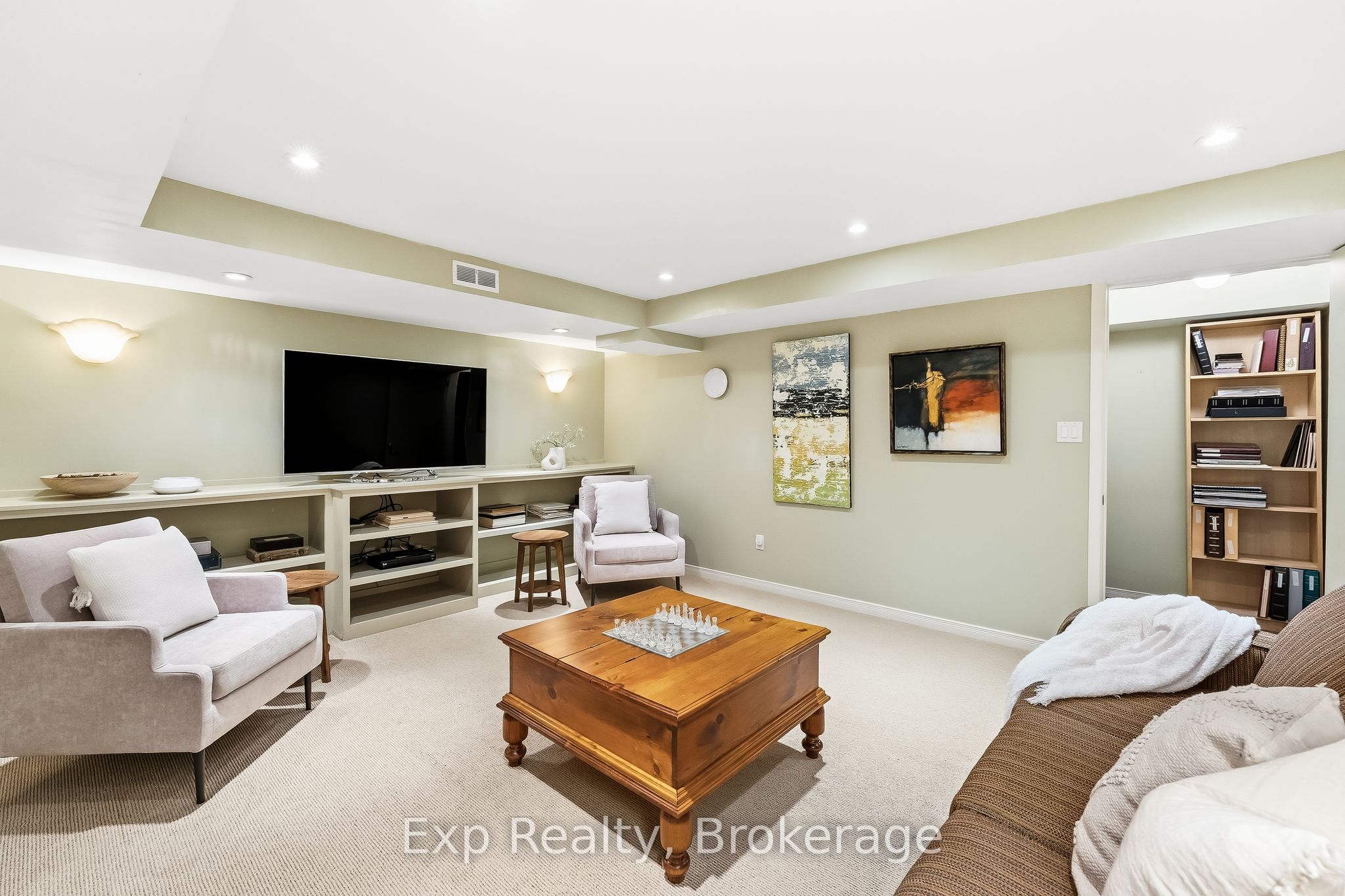 3282 Williamson Road Property Photo 35