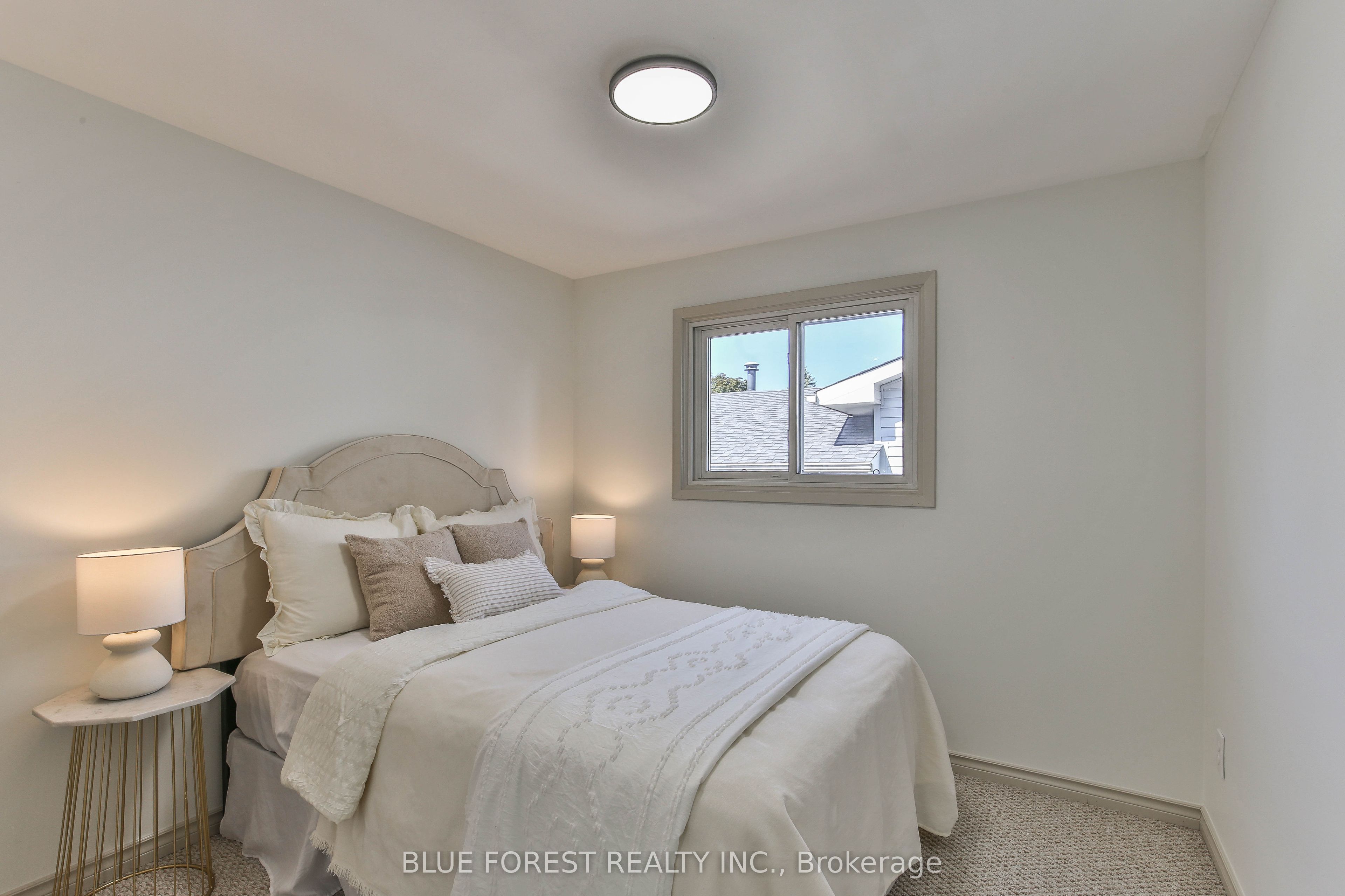 71 Rosamond Crescent Property Photo 19