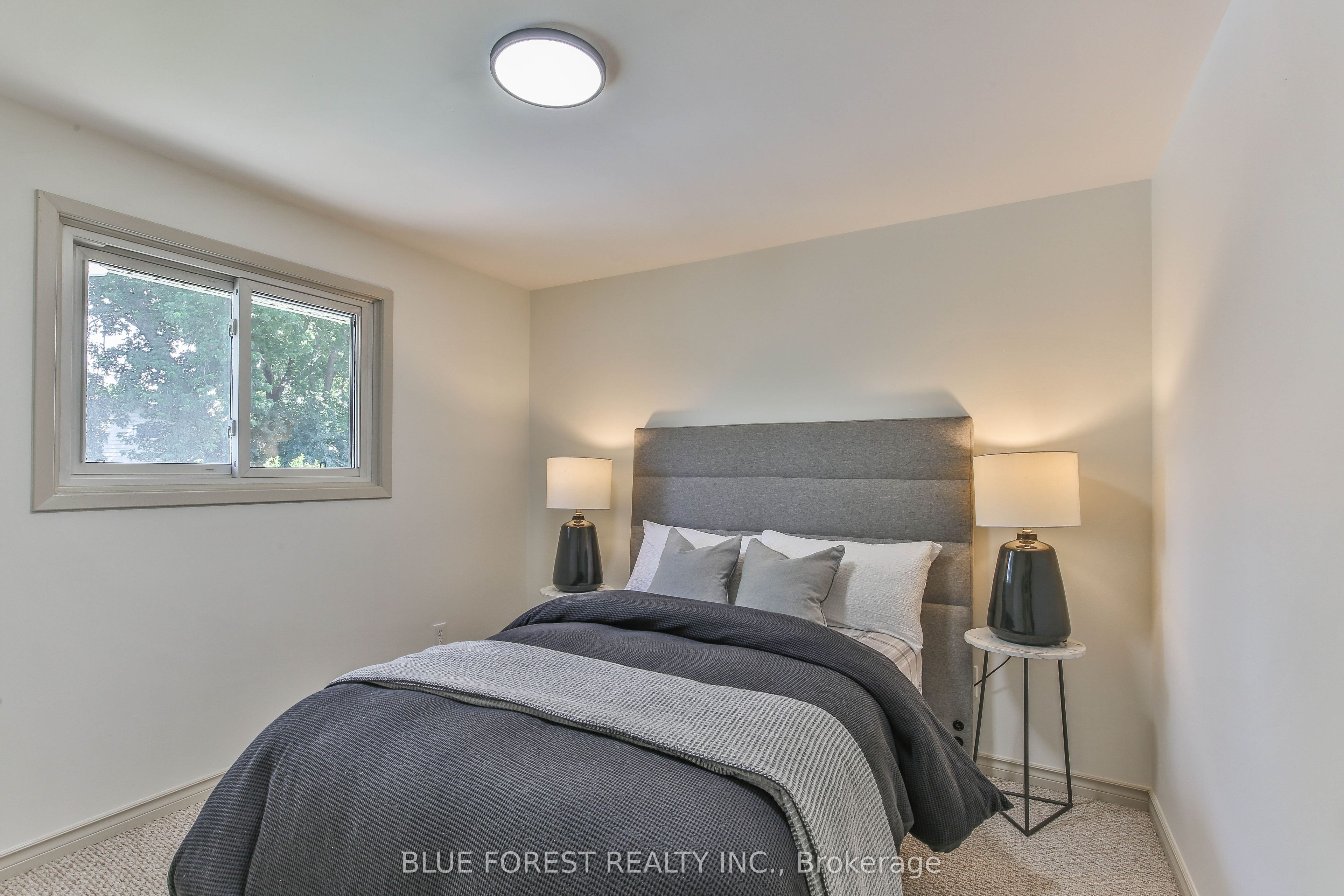71 Rosamond Crescent Property Photo 21