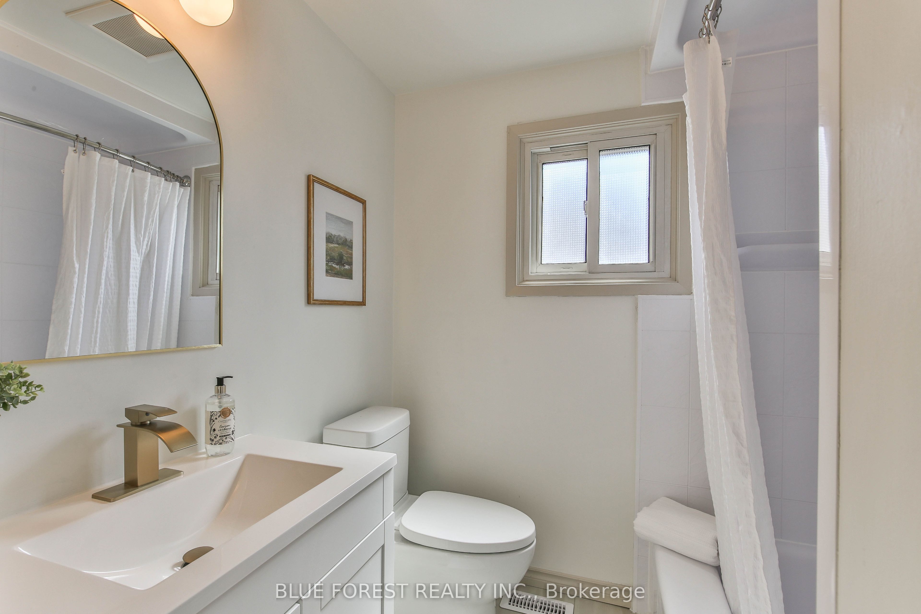71 Rosamond Crescent Property Photo 23
