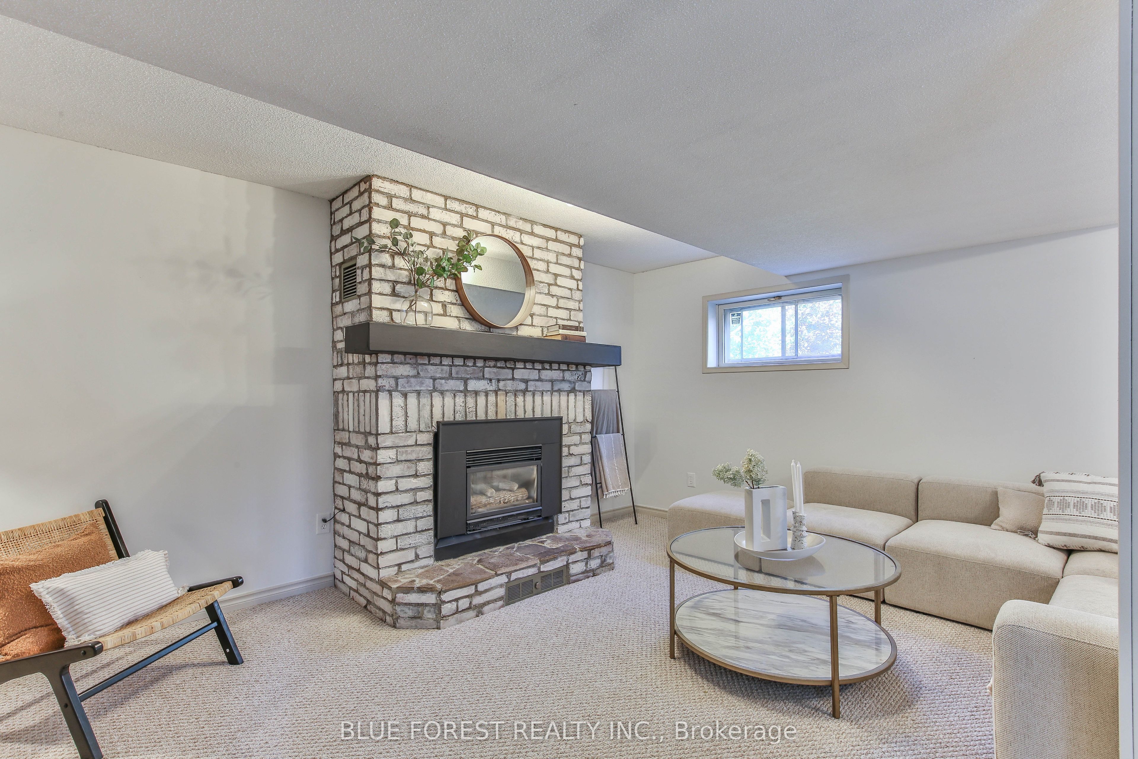 71 Rosamond Crescent Property Photo 24