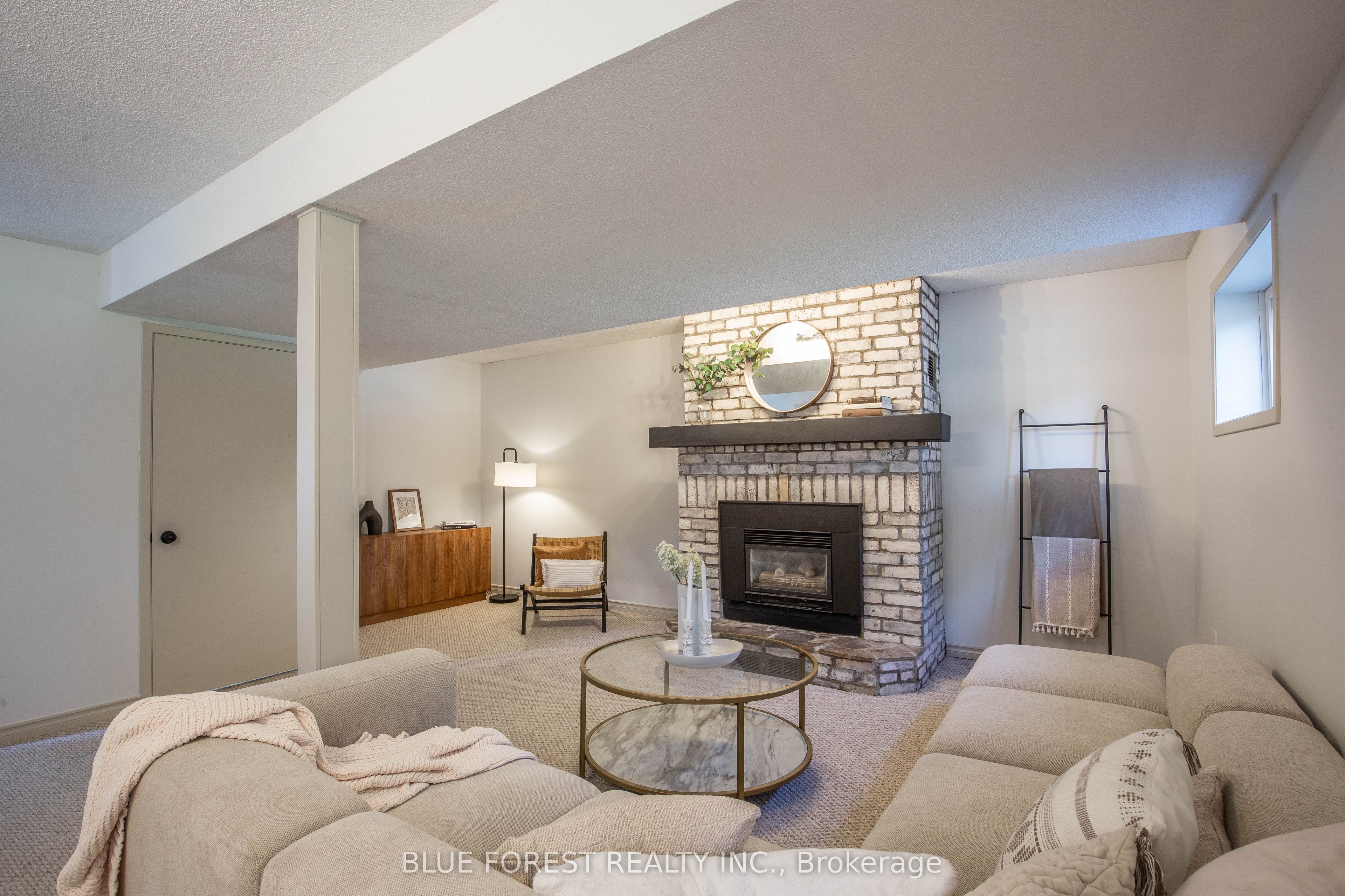 71 Rosamond Crescent Property Photo 27