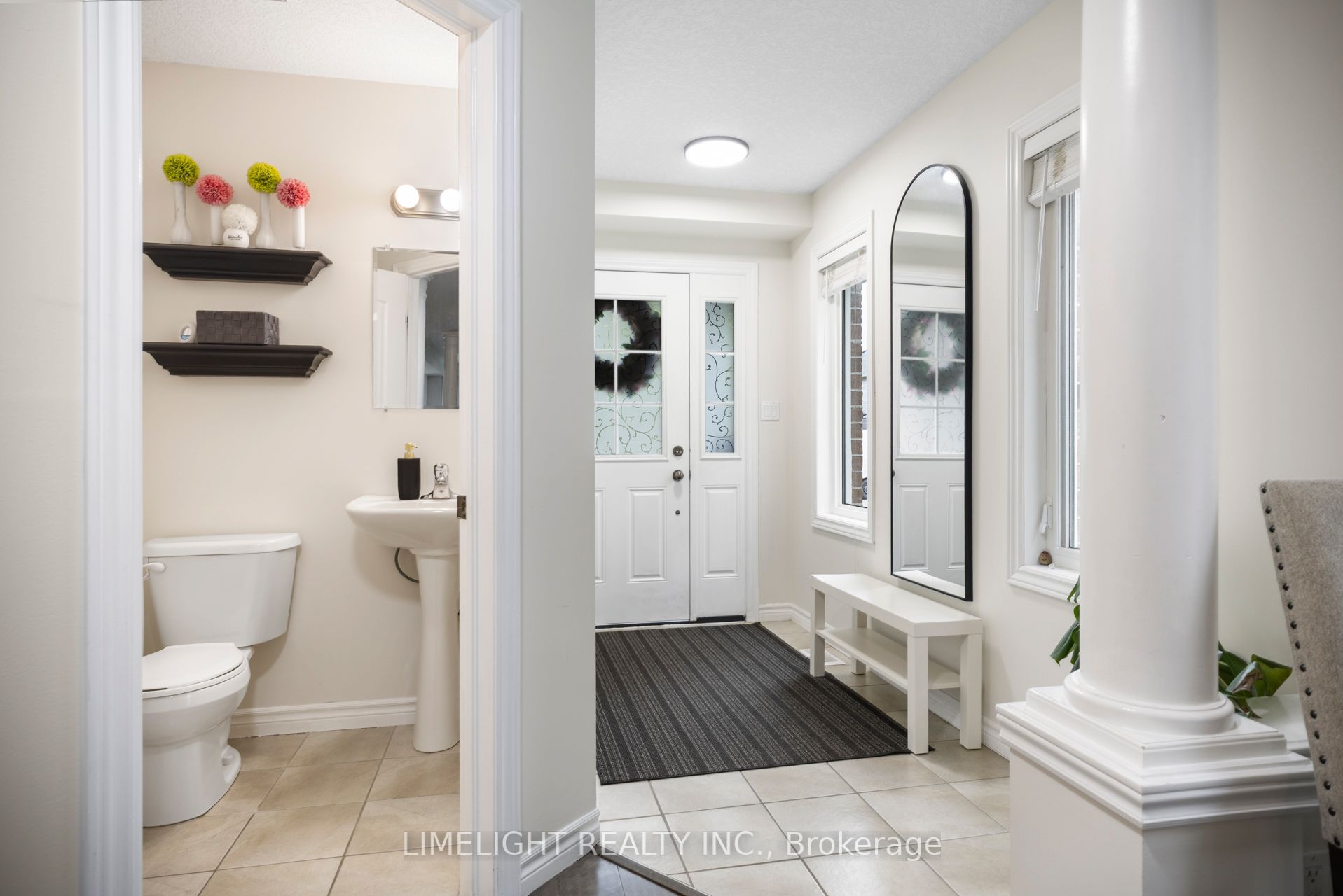 676 Guiness Way Property Photo 5